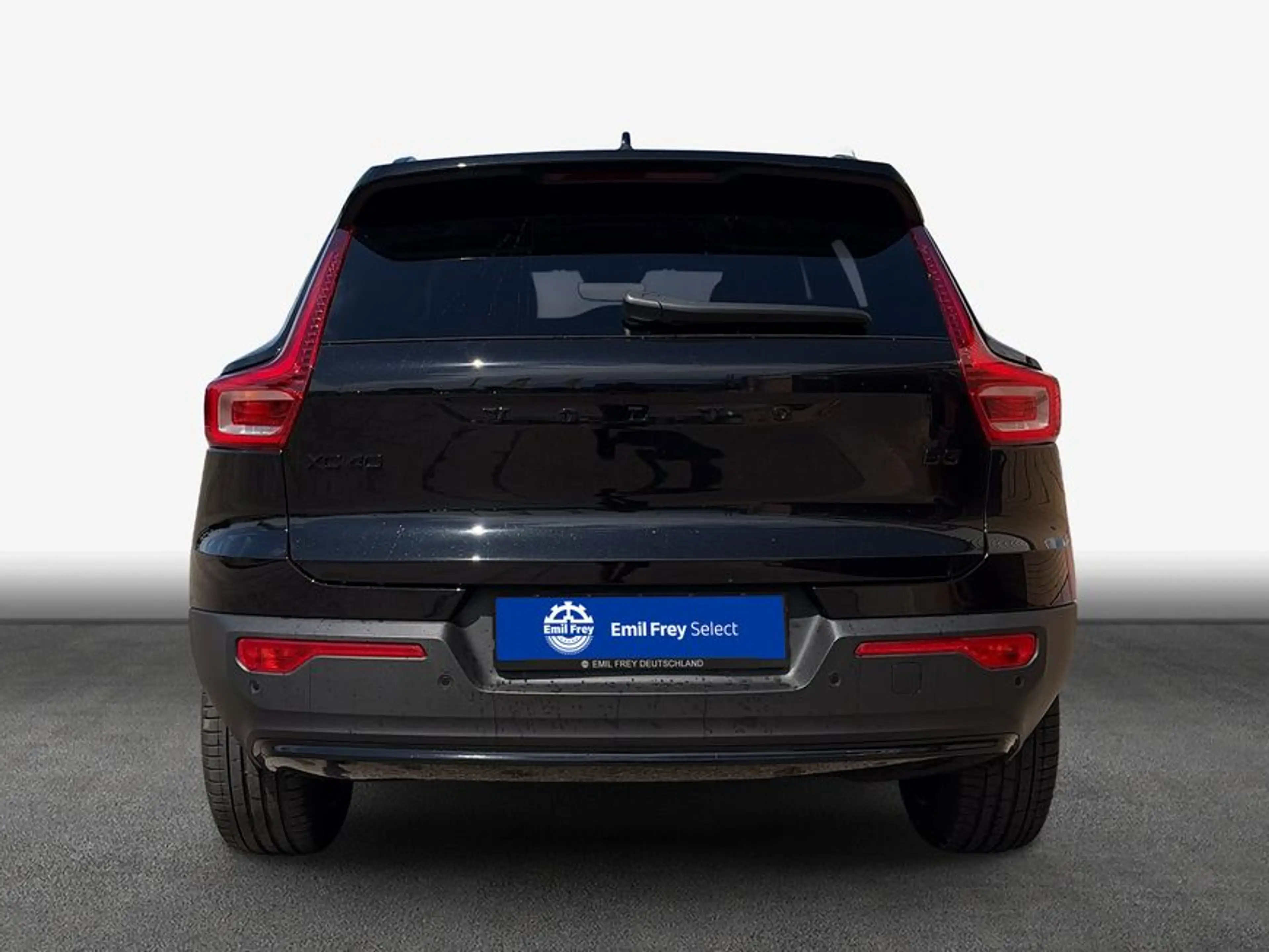 Volvo XC40 XC40 B3 B DKG Plus Black Edition — photo 5