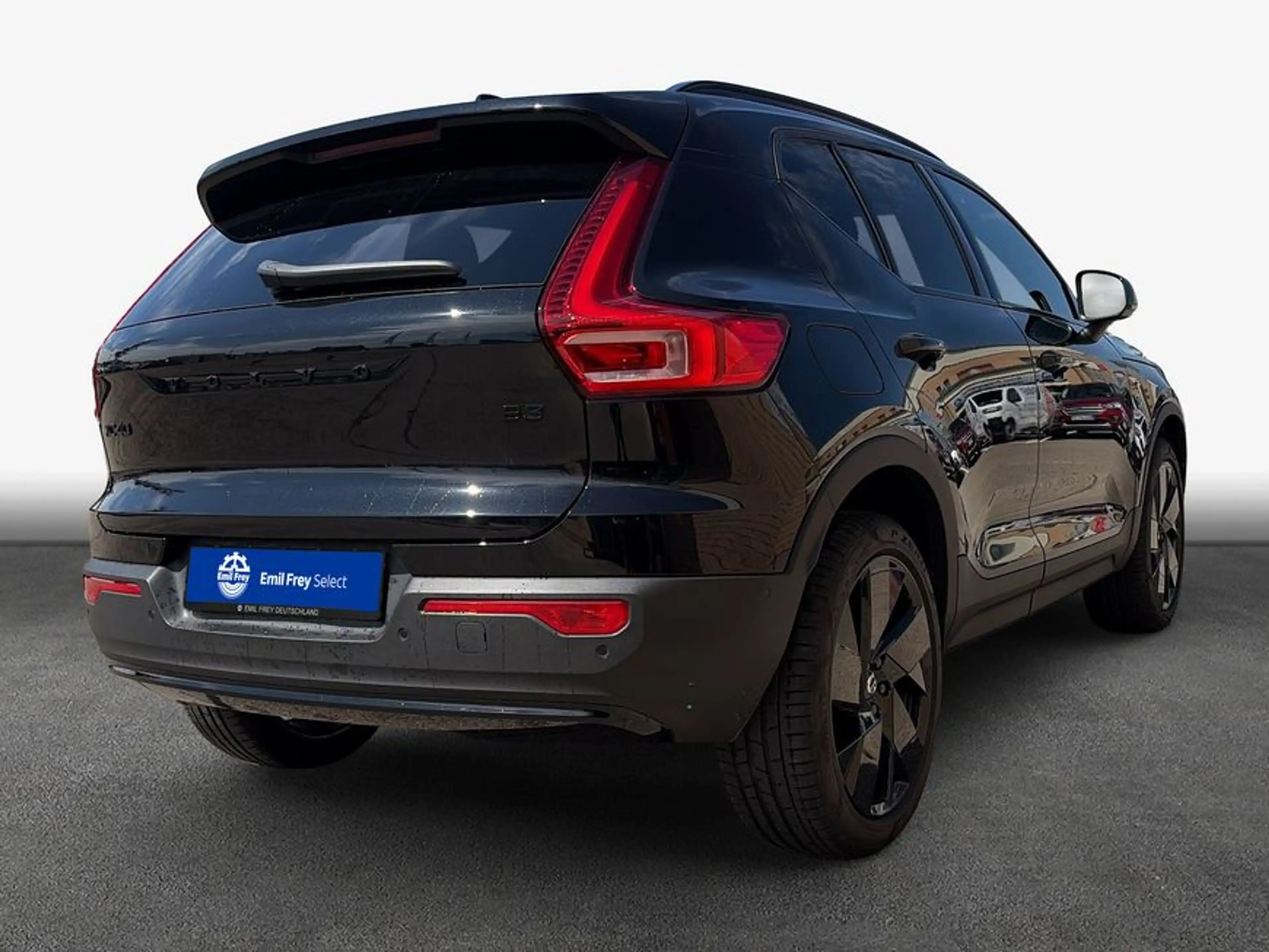 Volvo XC40 XC40 B3 B DKG Plus Black Edition — photo 2