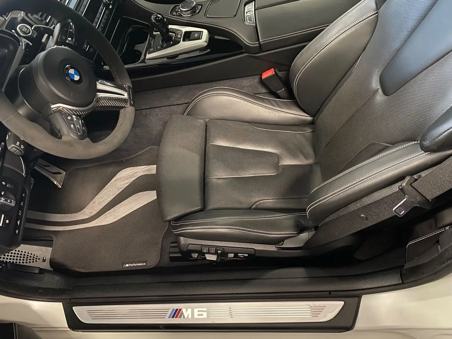 BMW M6 Coupé Competition Blanc - 2