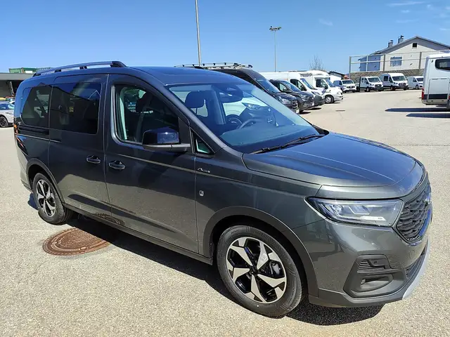 Ford Grand Tourneo Connect 2,0 EcoBlue L2 AWD Active Ansicht 8
