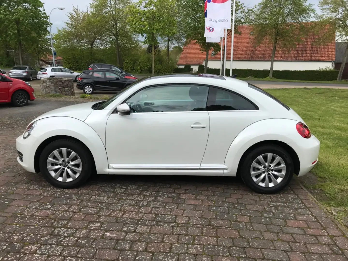 Volkswagen Beetle Lim. Design*Panorama/Schiebedach*Sitzhz* Blanco - 1