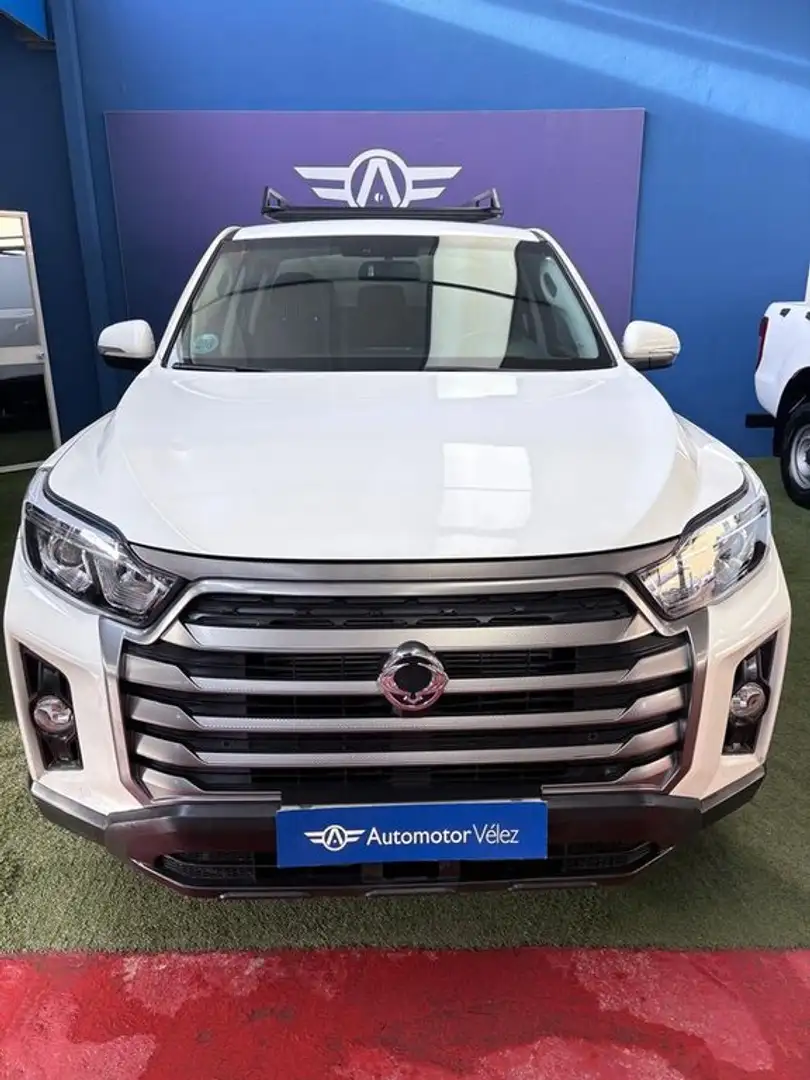 SsangYong Musso E D22 DTR 4X4 PRO Blanco - 2