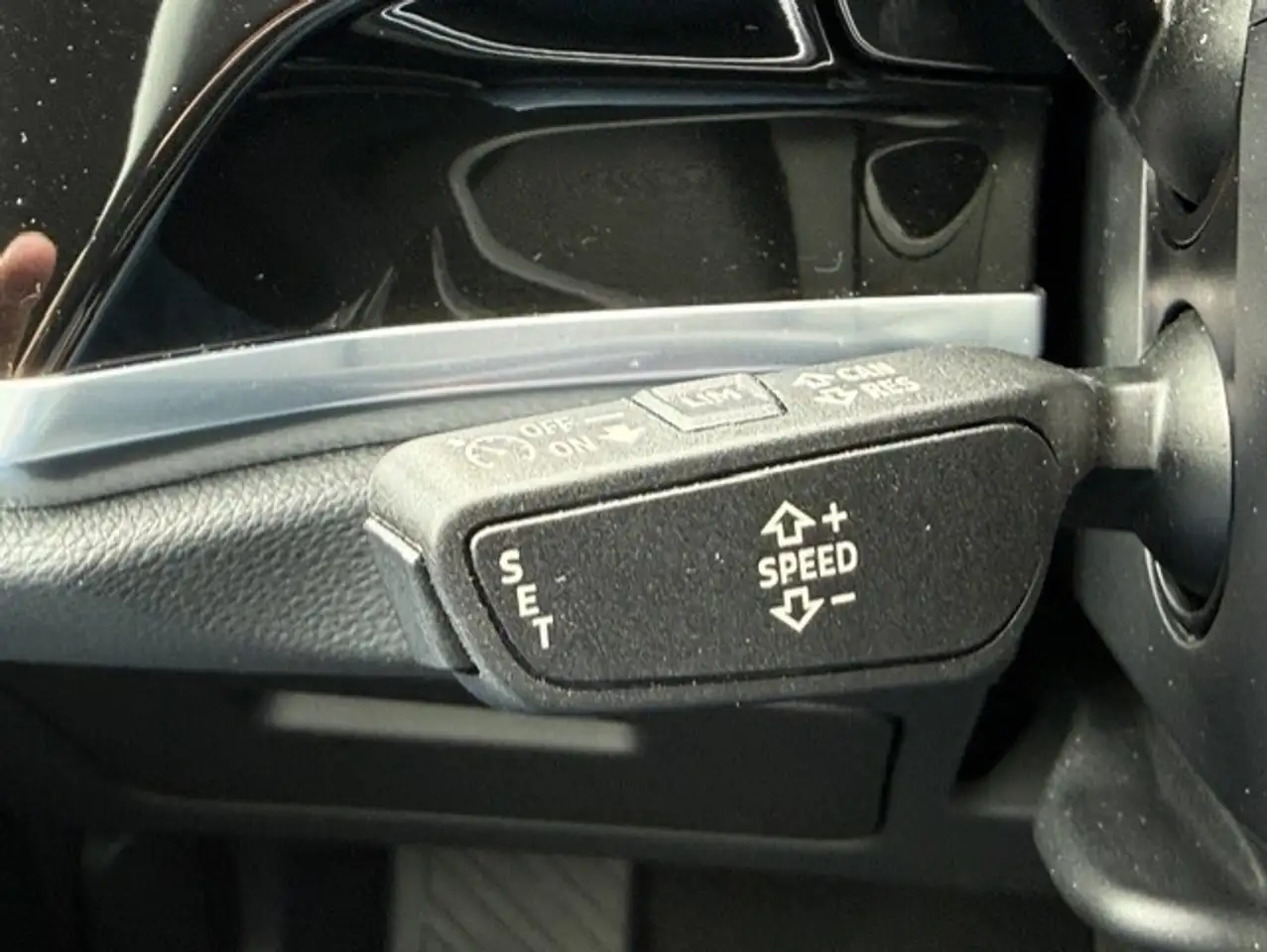 Audi Q3 35 TFSI S tronic Black Pack Leder Navi AppConnect AdapCruise Camera Led, миниатюра 15