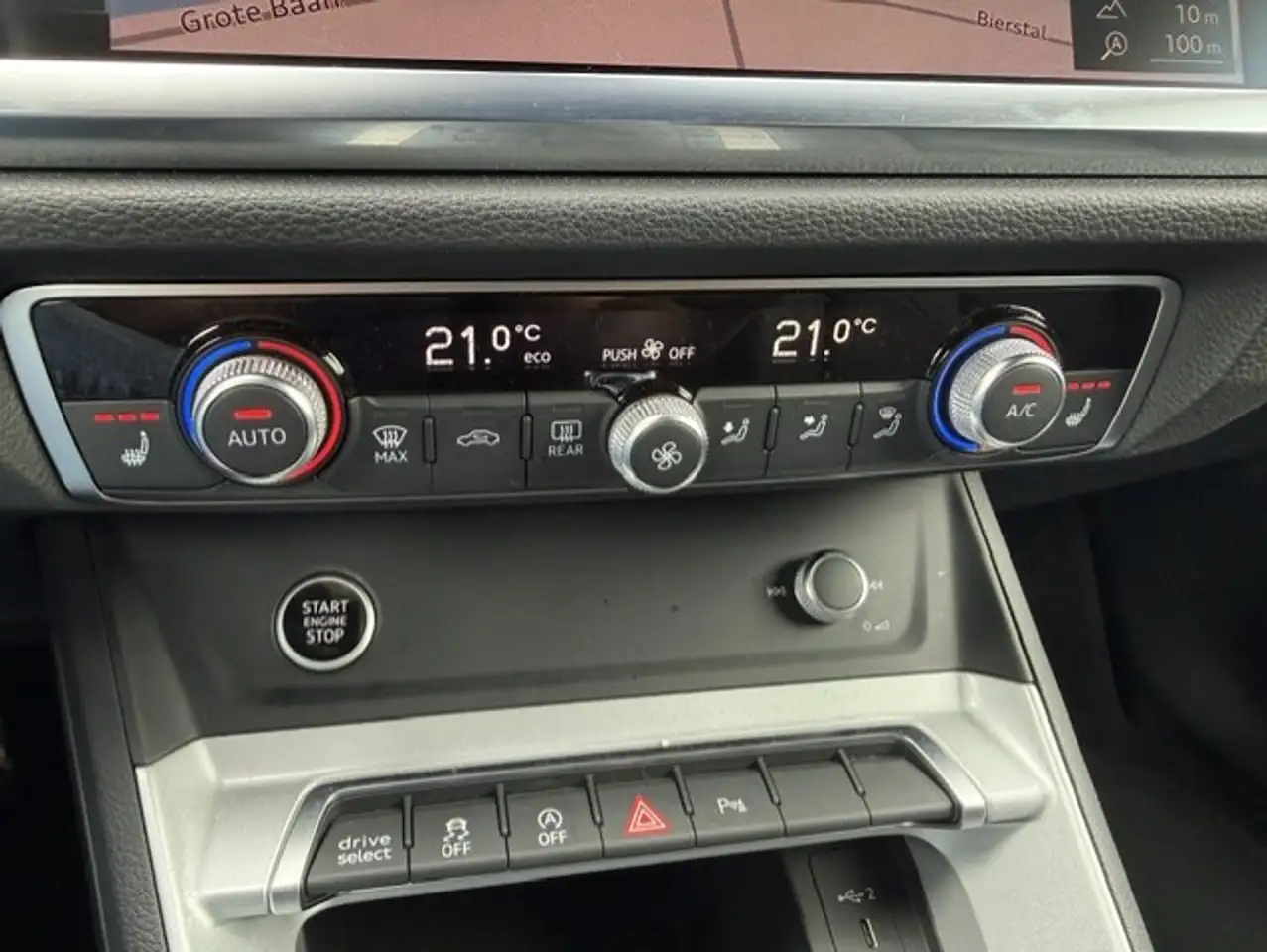 Audi Q3 35 TFSI S tronic Black Pack Leder Navi AppConnect AdapCruise Camera Led, миниатюра 14