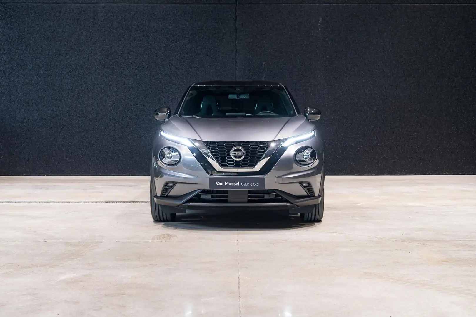 Nissan Juke 1.6 Xtronic Acenta Gris - 2