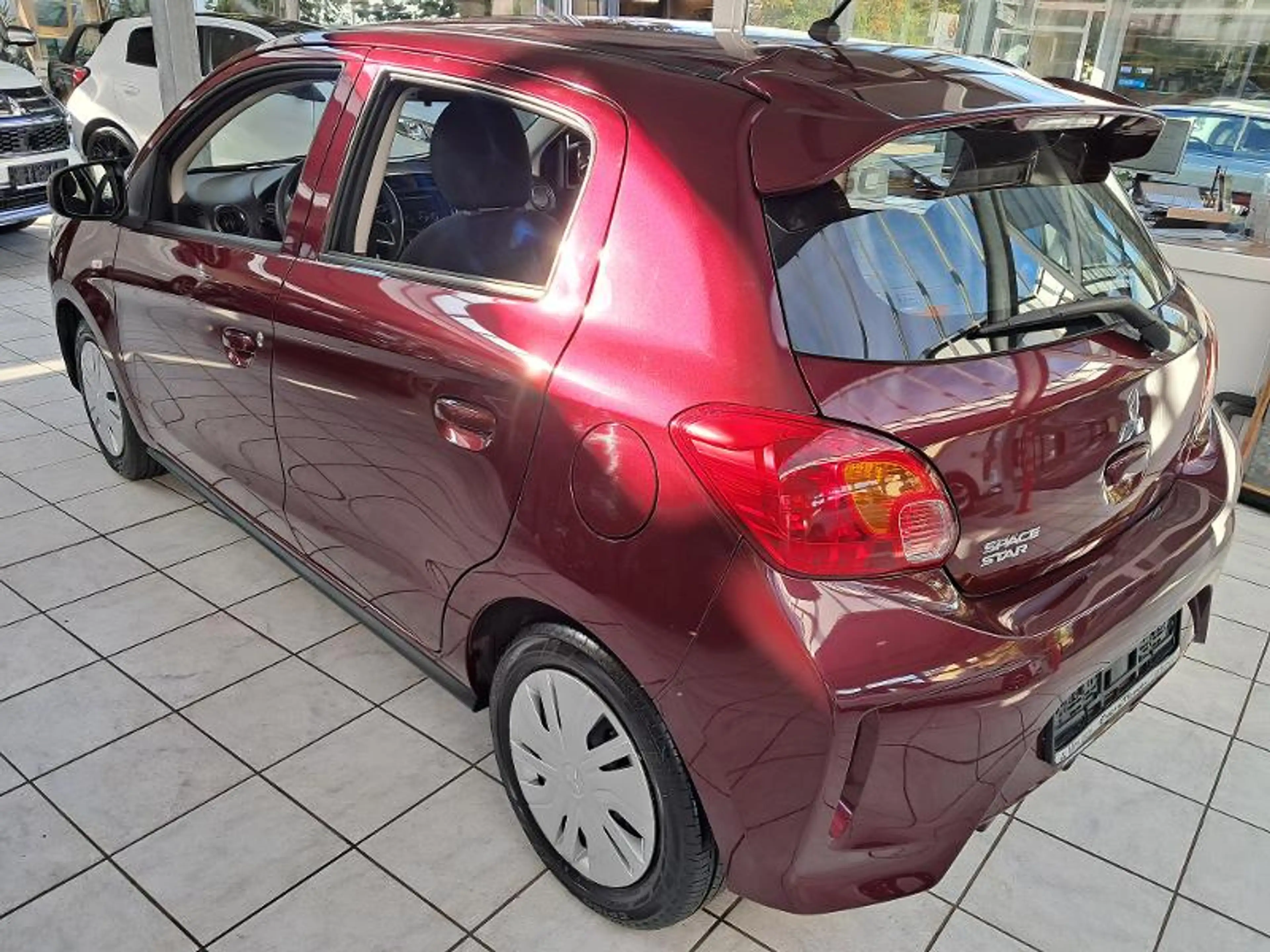 Mitsubishi Space Star Spirit 1.2 MIVEC 5-Gang — photo 7