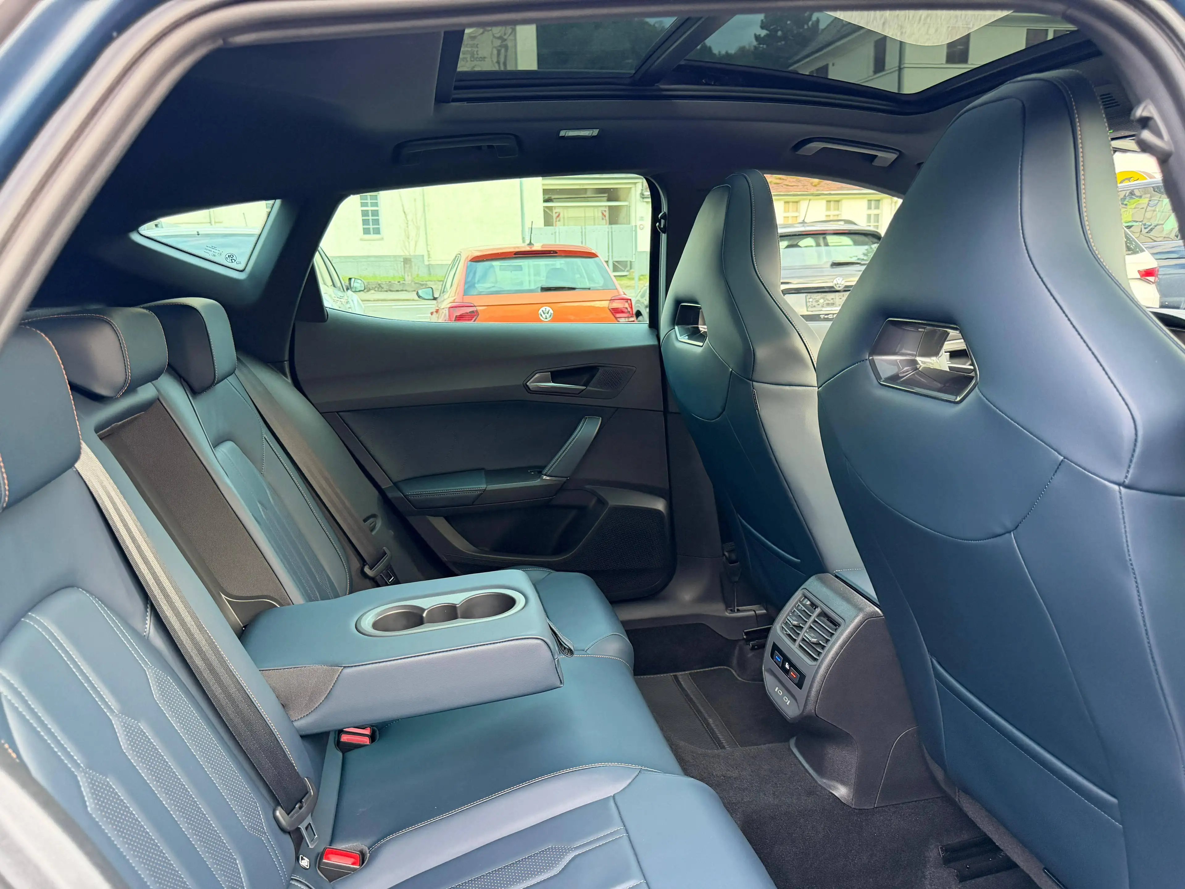 CUPRA Formentor VZ E-Hybrid DSG 150/204 PS | 1.Besitz | Panorama | Leder | ACC | LED | Sonderfarbe — photo 13
