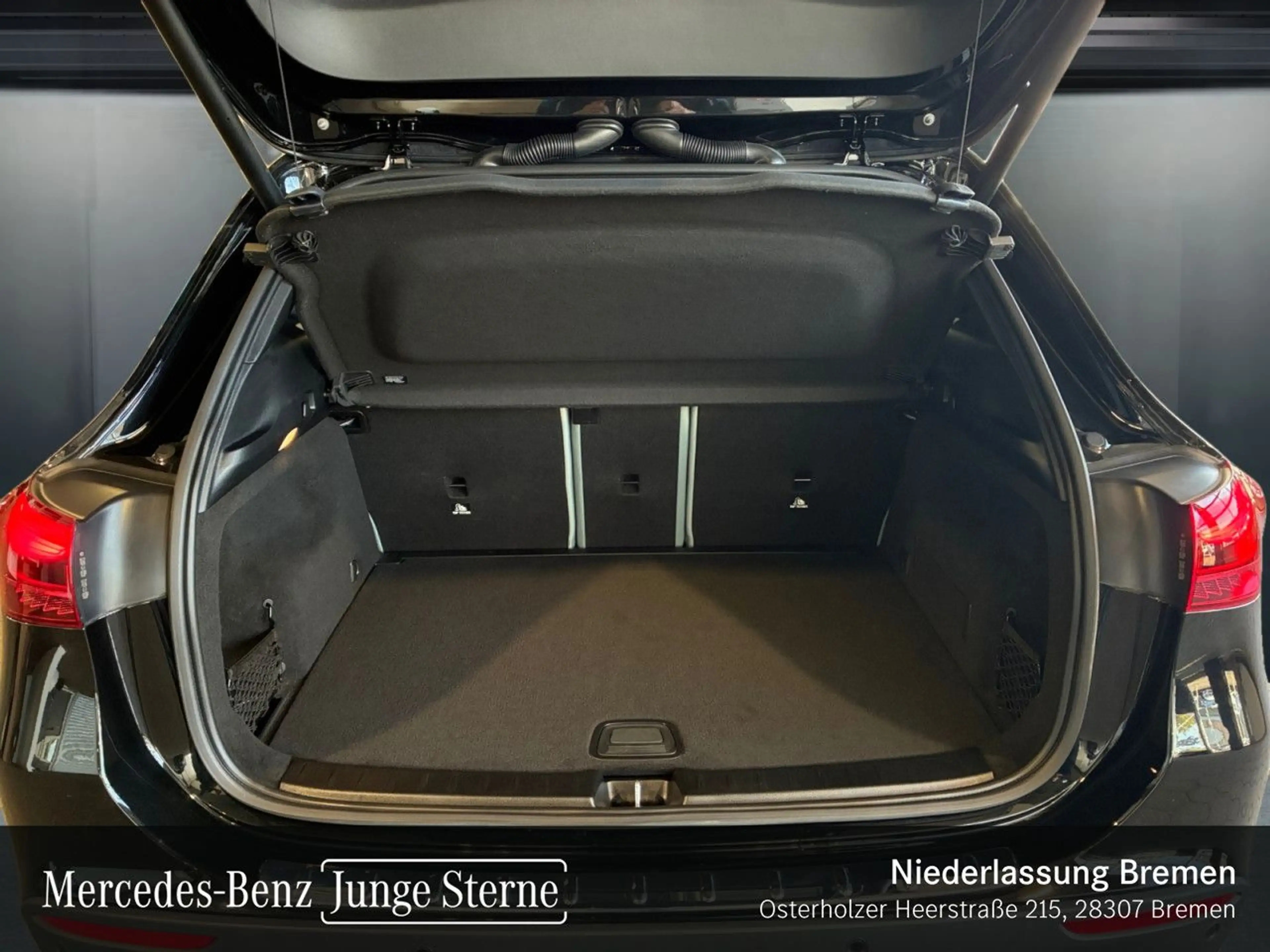 Mercedes-Benz GLA 180 d PROGRESSIVE+AHK+LED+KAMERA+8G — photo 6