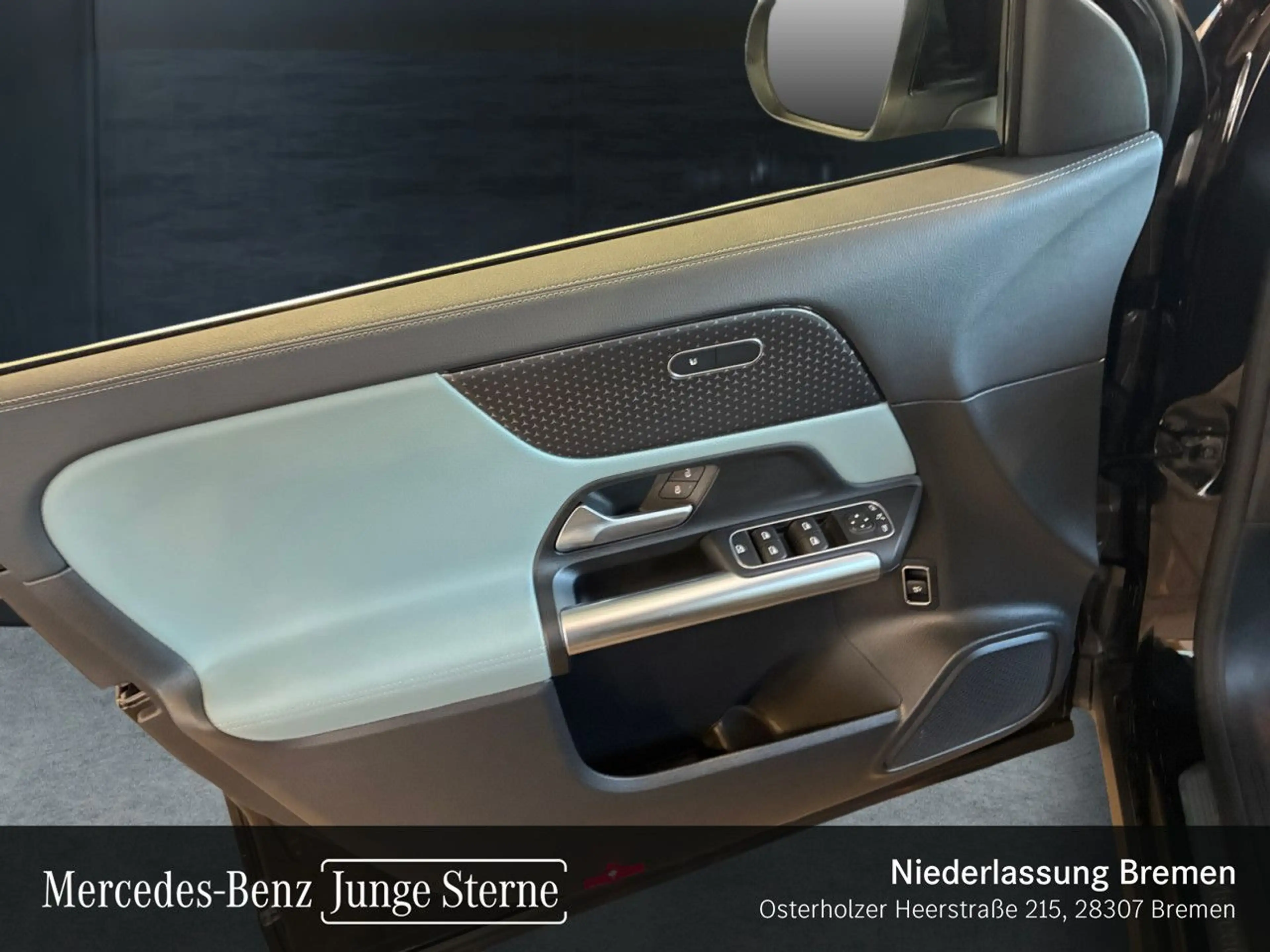 Mercedes-Benz GLA 180 d PROGRESSIVE+AHK+LED+KAMERA+8G — photo 12
