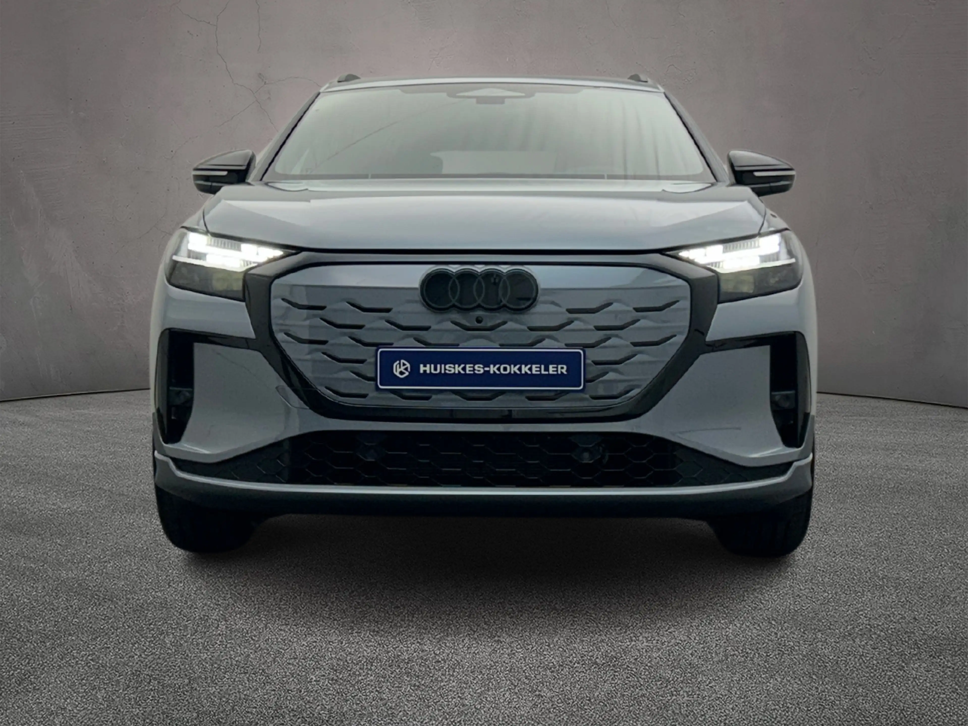 Audi Q4 e-tron e-tron performance 286pk S edition — photo 10