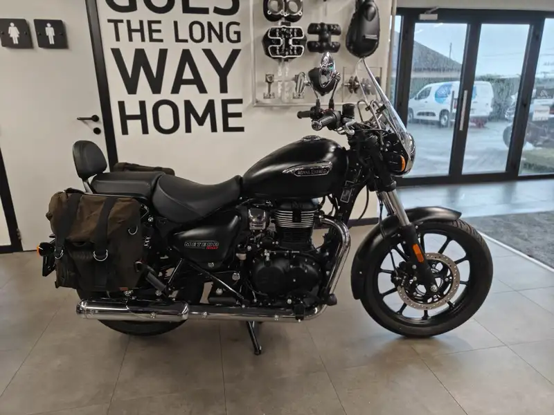 Royal Enfield Meteor 350 - foto 2
