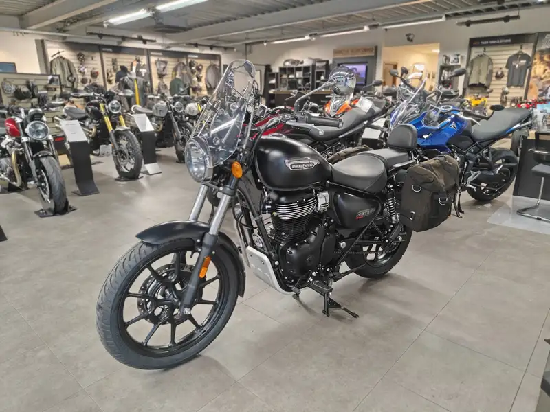 Royal Enfield Meteor 350 - foto 6