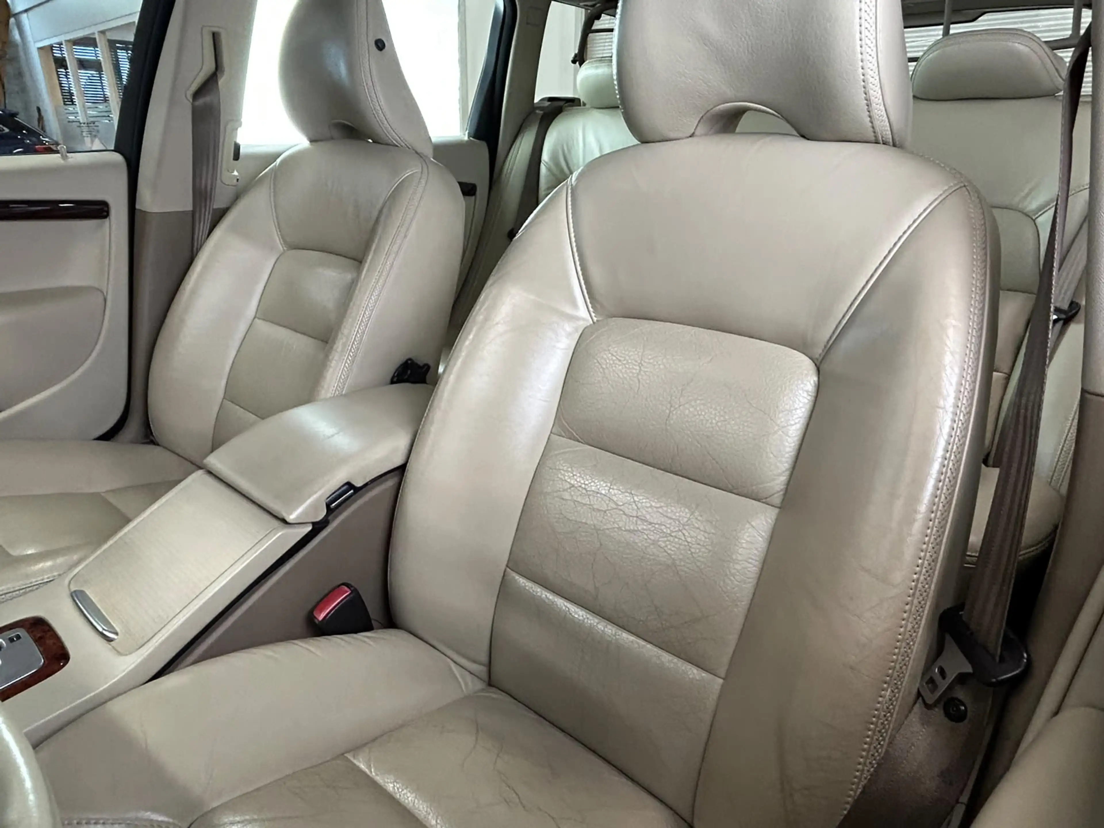 Volvo XC70 3.2 Summum + LEDER + STOELVERWARMING — photo 20