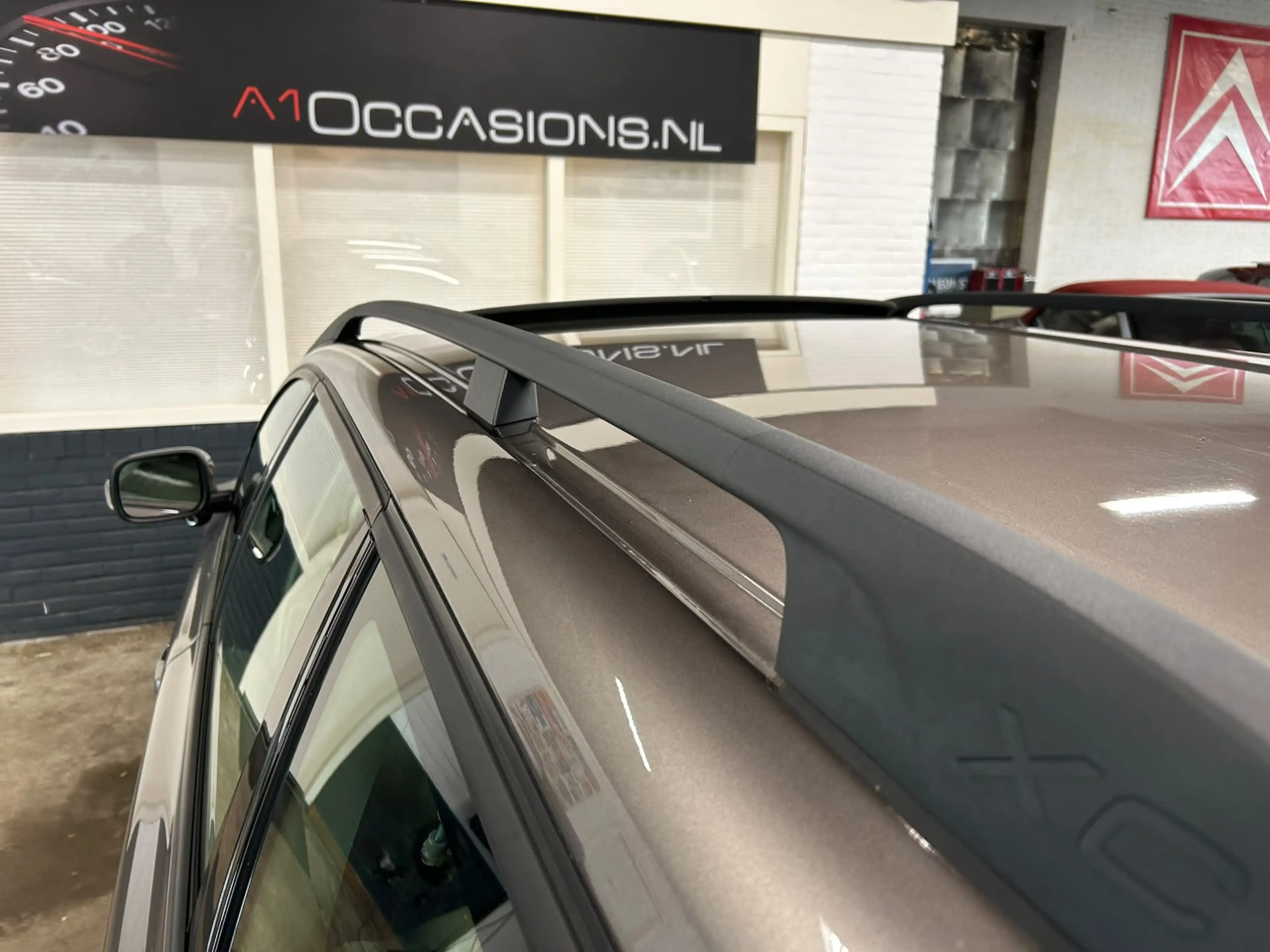 Volvo XC70 3.2 Summum + LEDER + STOELVERWARMING — photo 29