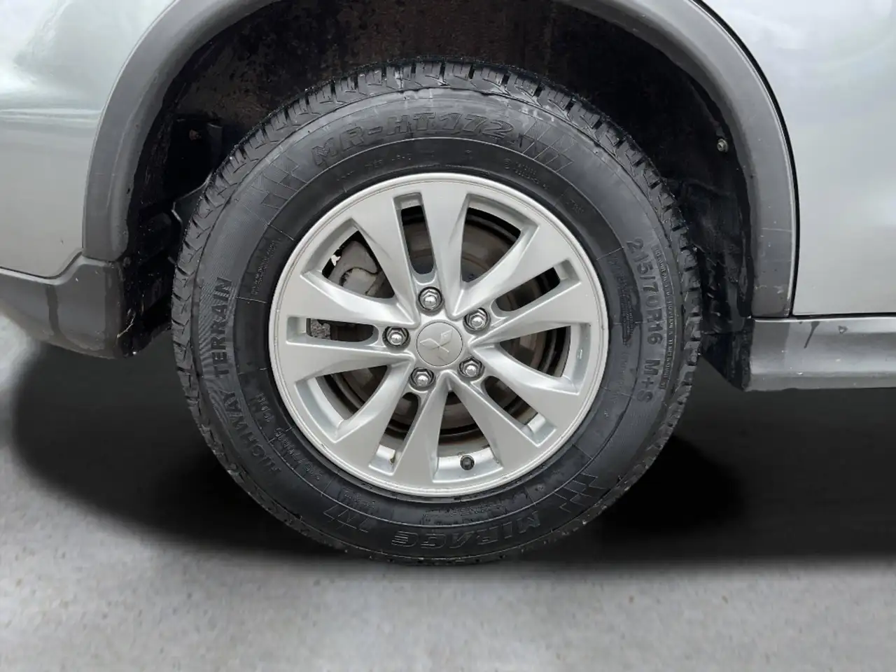 Mitsubishi RVR снимка Mitsubishi RVR