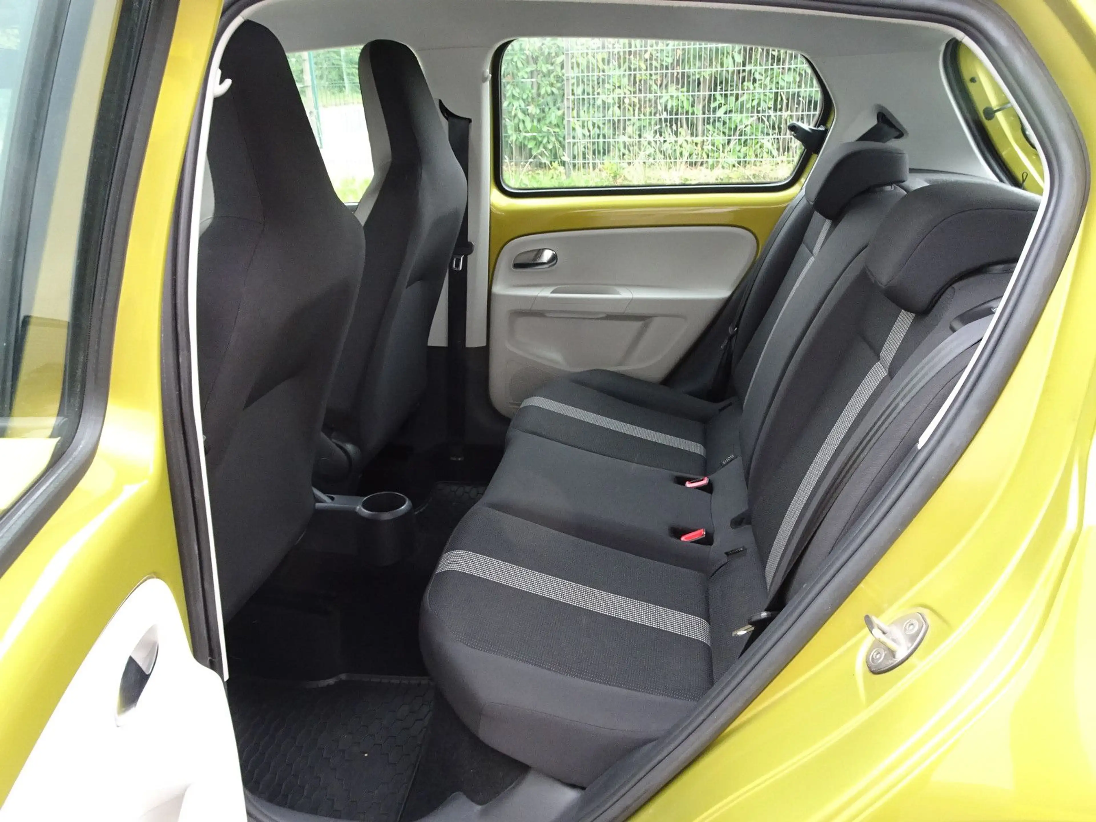 Volkswagen up! 1.0 55kW high up!  BMT/ Automatik/Start-Stop — photo 11