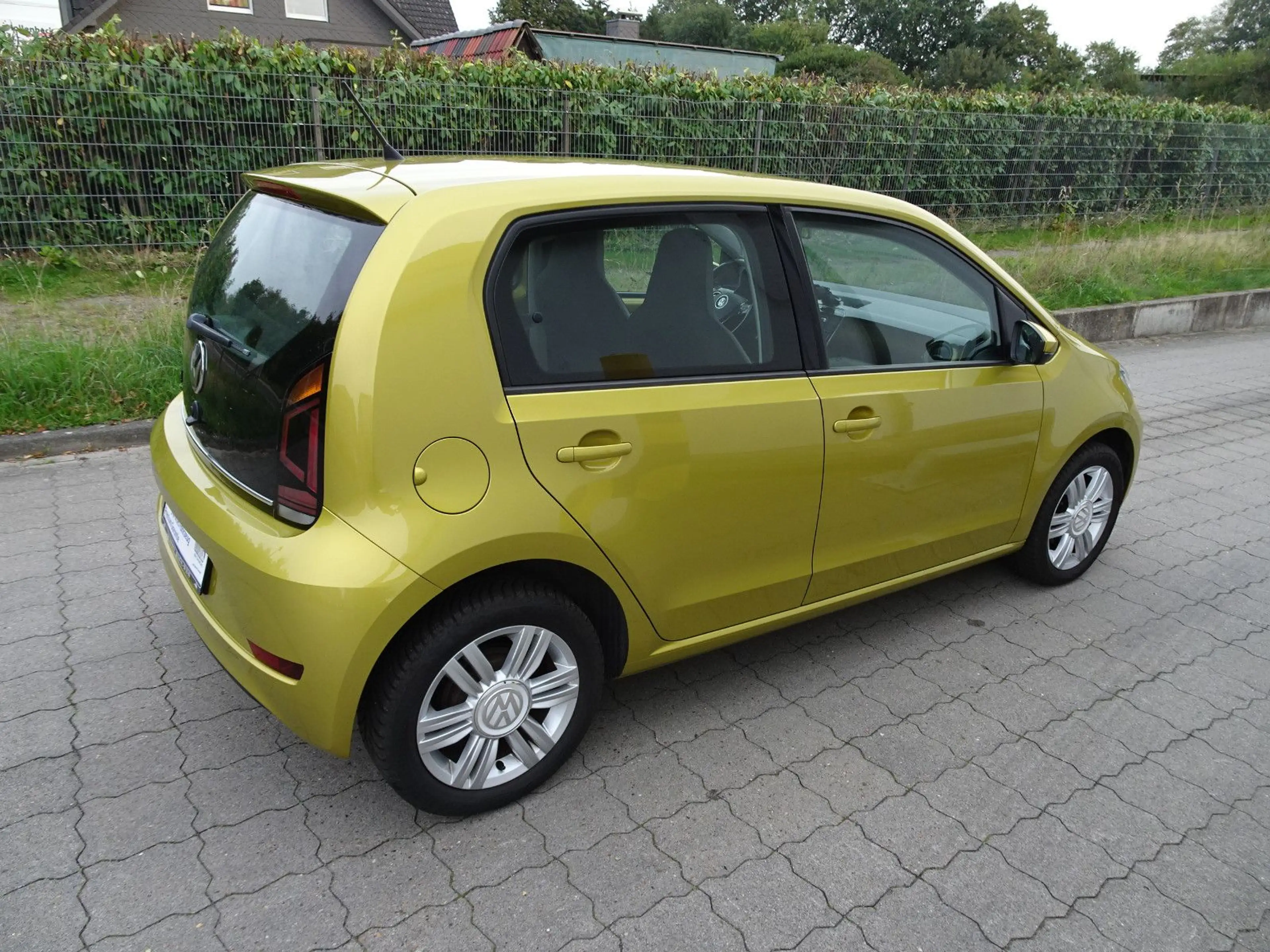 Volkswagen up! 1.0 55kW high up!  BMT/ Automatik/Start-Stop — photo 4