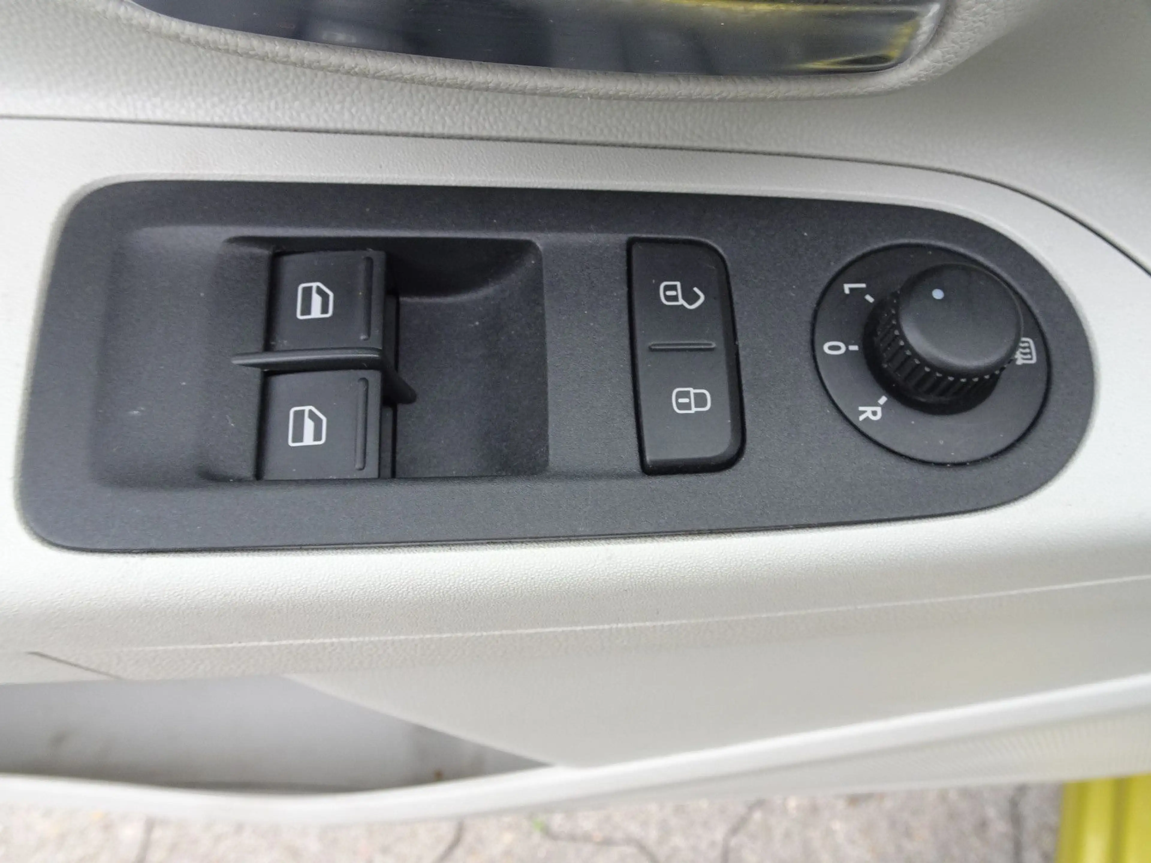 Volkswagen up! 1.0 55kW high up!  BMT/ Automatik/Start-Stop — photo 9
