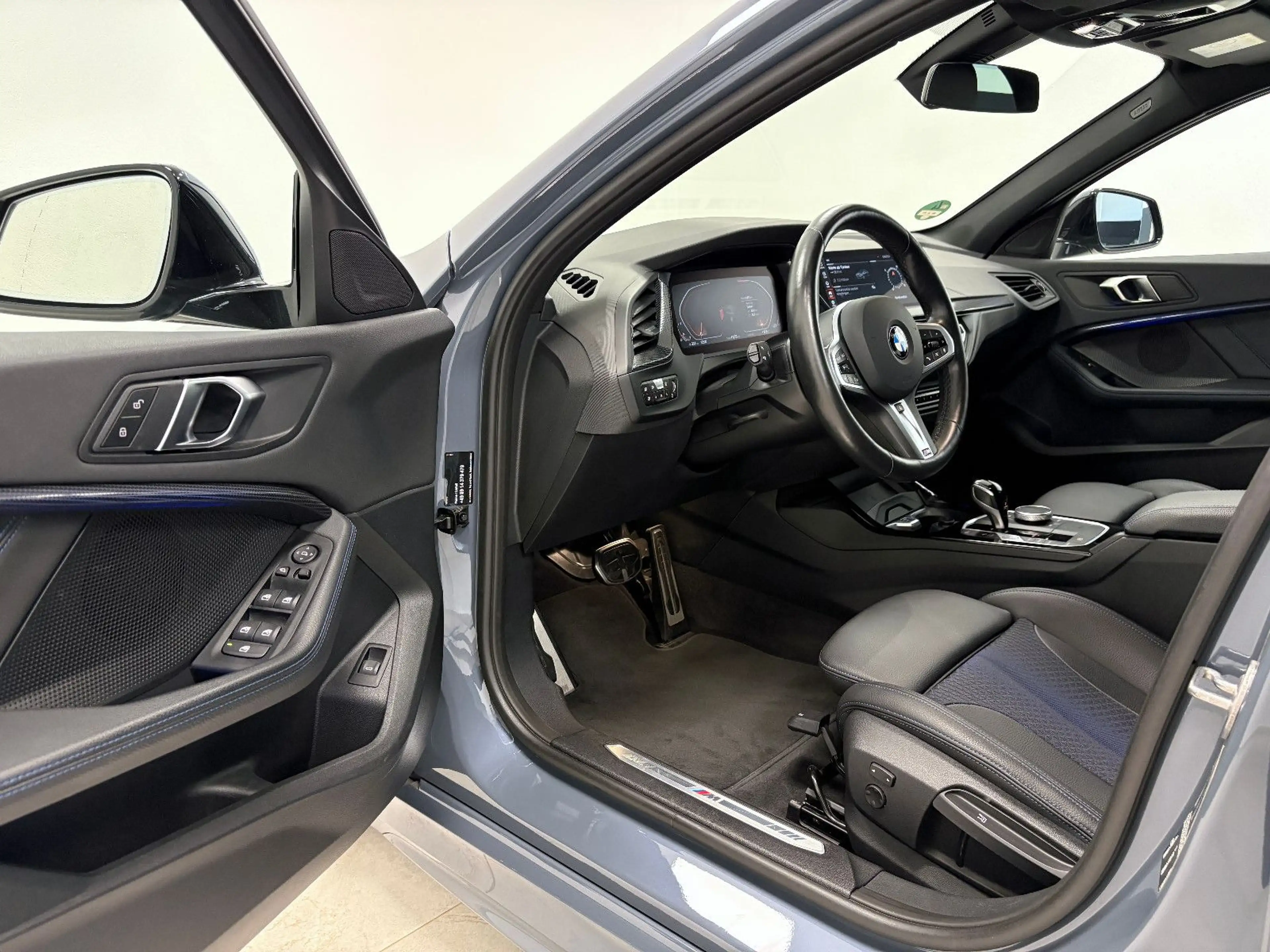 BMW 120 i M-PAKET*KAMERA*STORM BAY*PANO* — photo 11