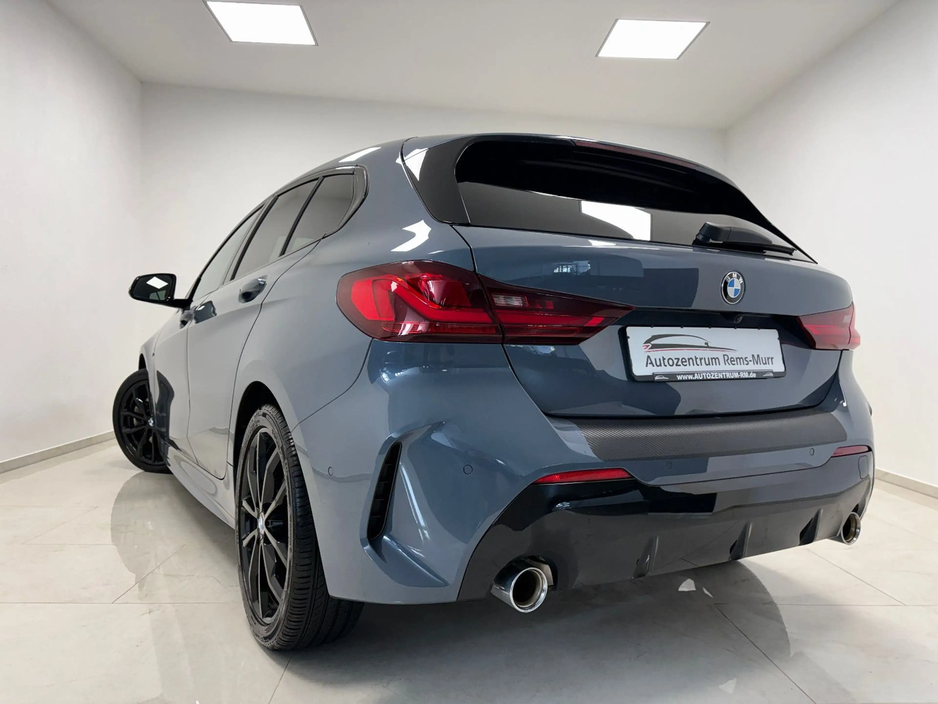 BMW 120 i M-PAKET*KAMERA*STORM BAY*PANO* — photo 6