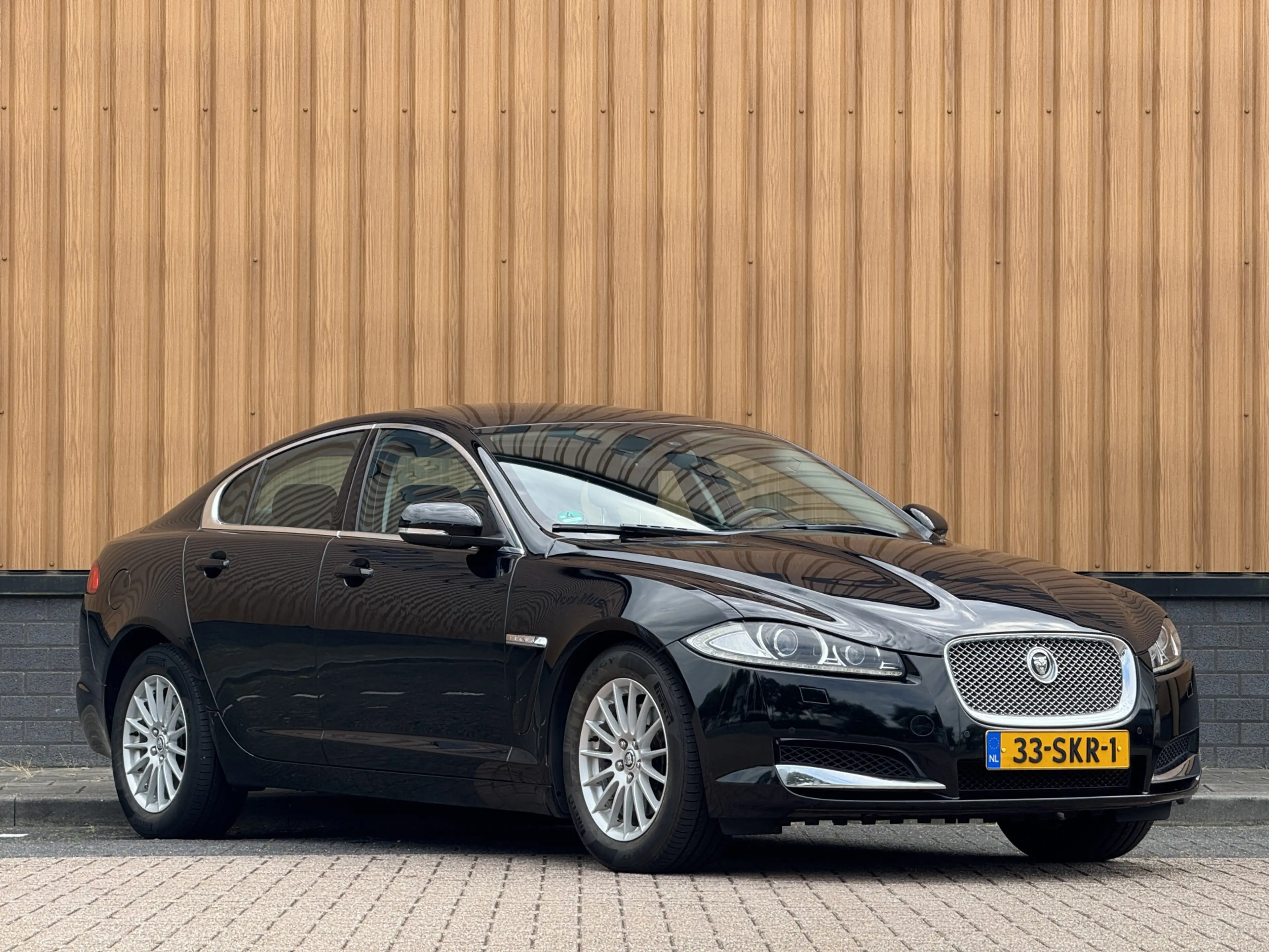Jaguar XF 2.2D | 1e Eigenaar! | Origineel Nederlands | Airco — photo 2