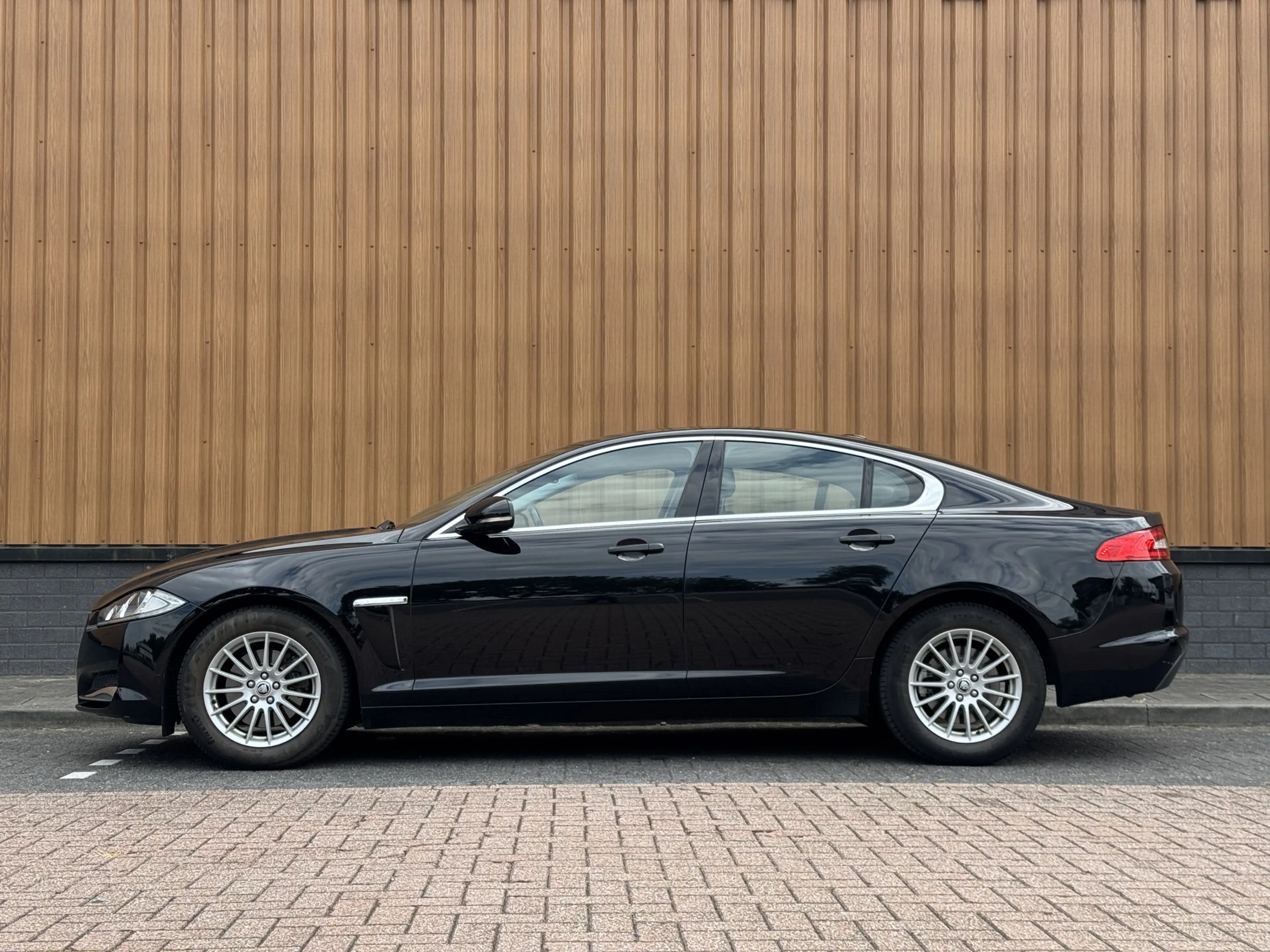 Jaguar XF 2.2D | 1e Eigenaar! | Origineel Nederlands | Airco — photo 5