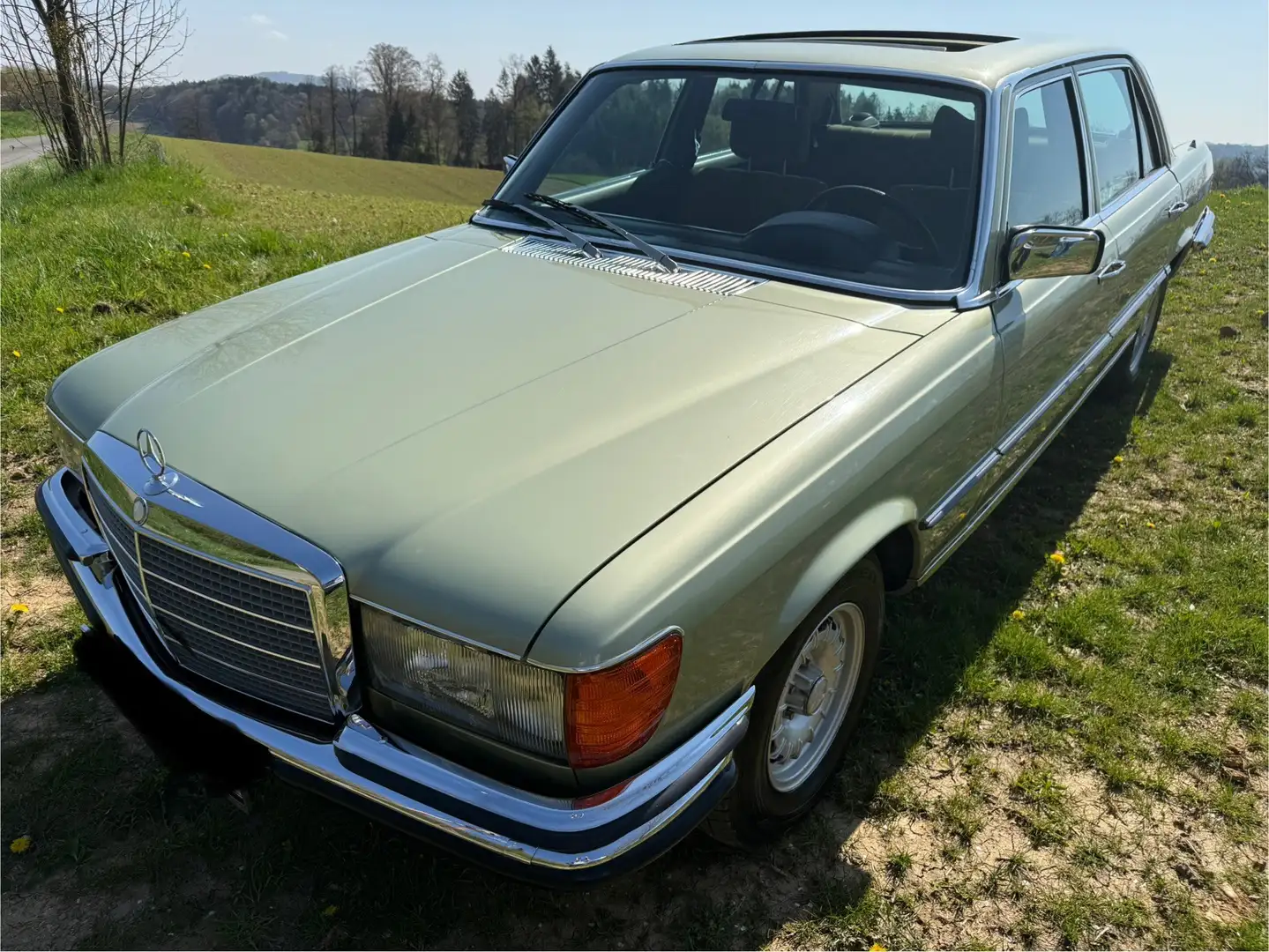 Mercedes-Benz SL 450 (genauer 450 SEL) Vert - 1