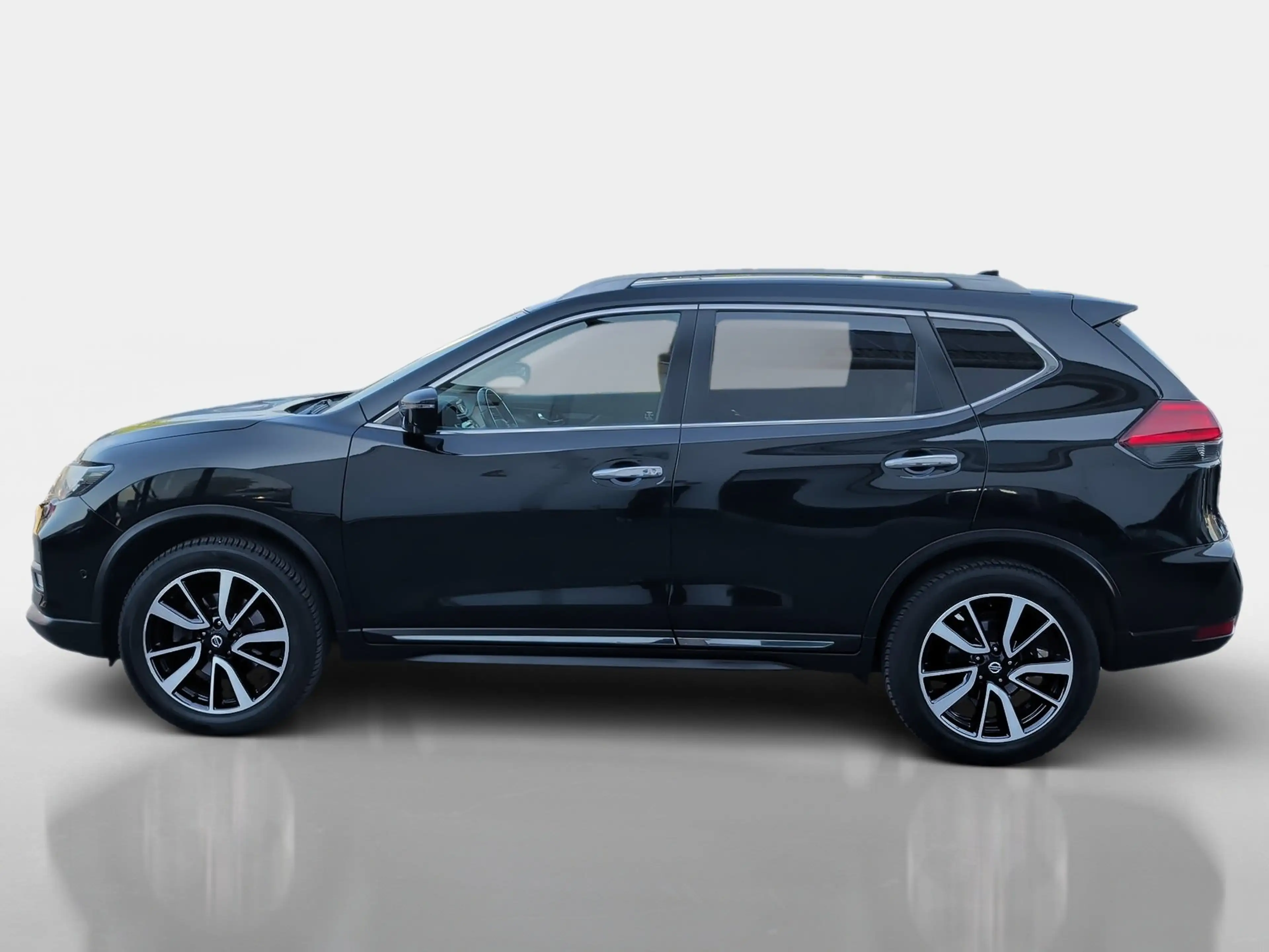 Nissan X-Trail DCT tekna Leder+PanoSD+Navi+ACC+19Z+eHeckkl+360+Pa — photo 3