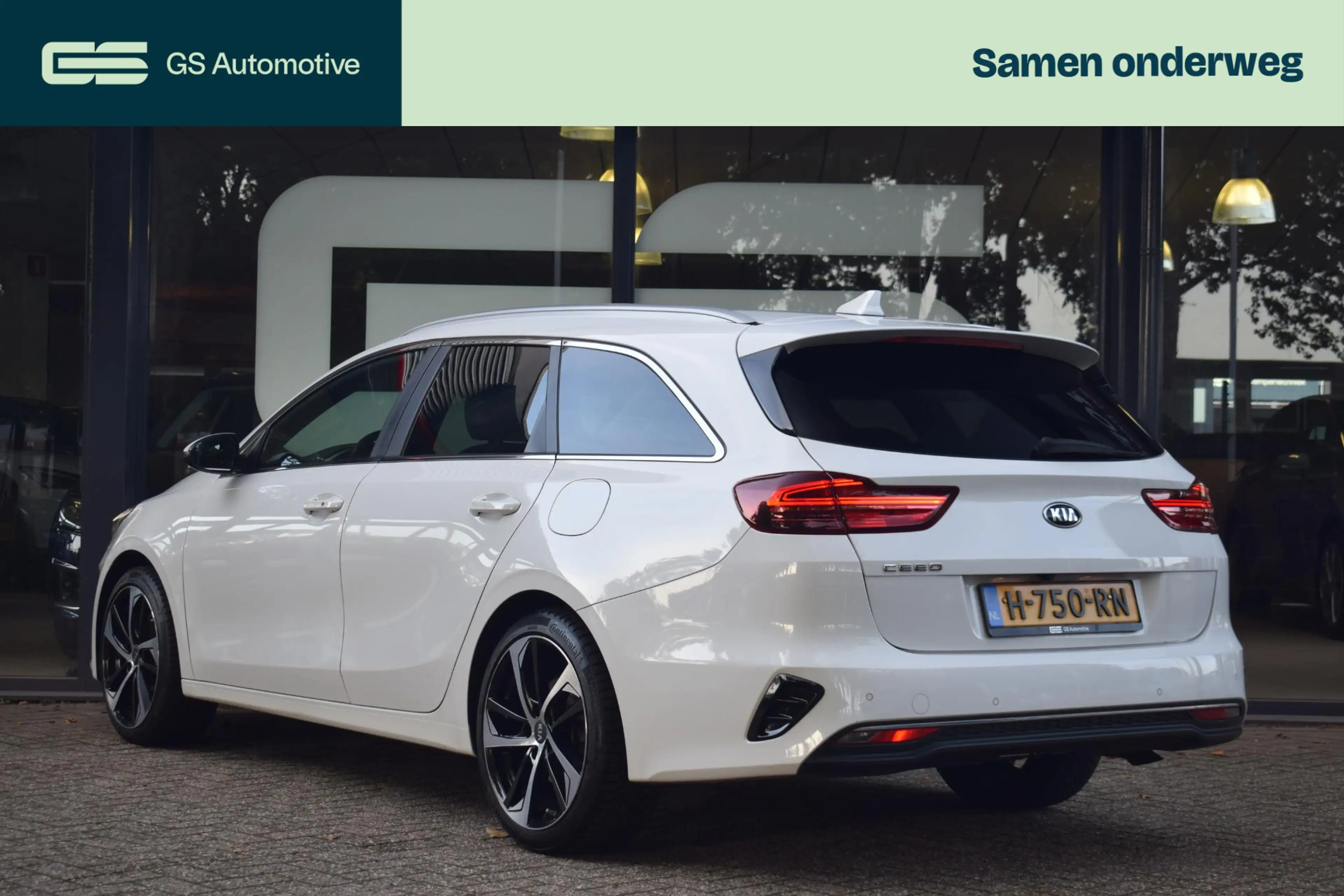 Kia Ceed SW / cee'd SW Sportswagon 1.0 T-GDi DynamicPlusLine — photo 12