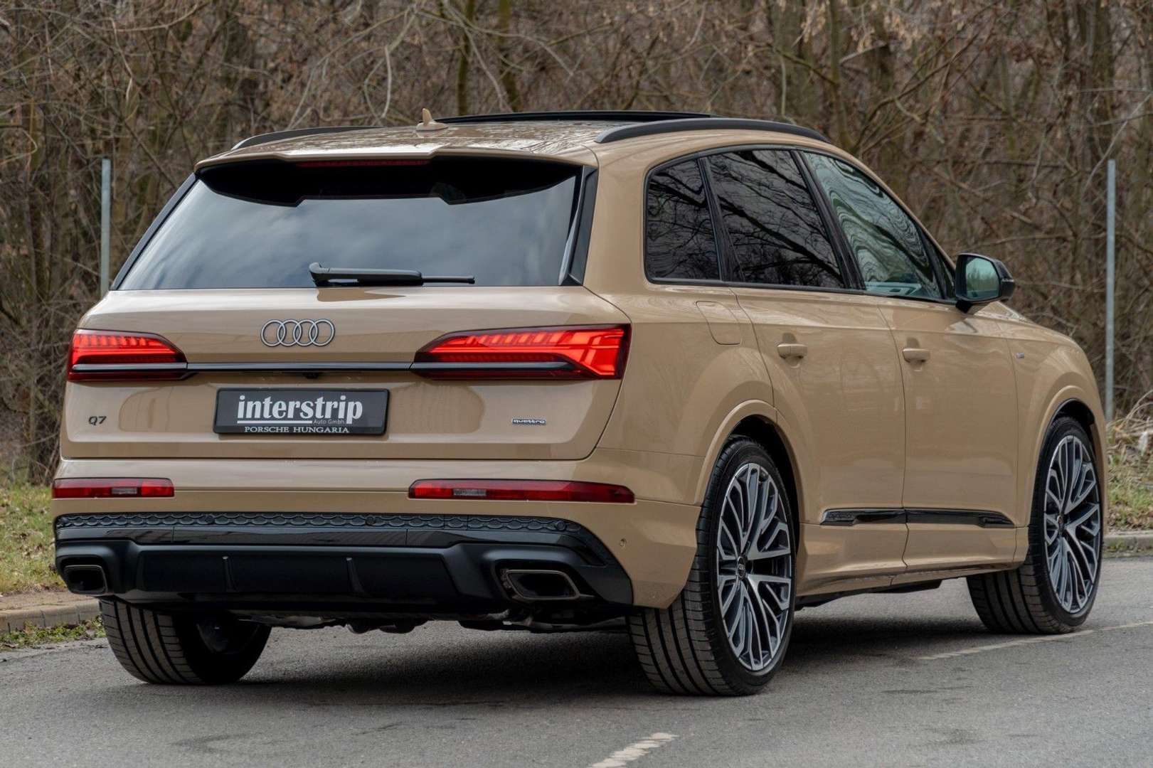 Audi Q7 S Line 60 TFSIe -  - Joinsteer - #5