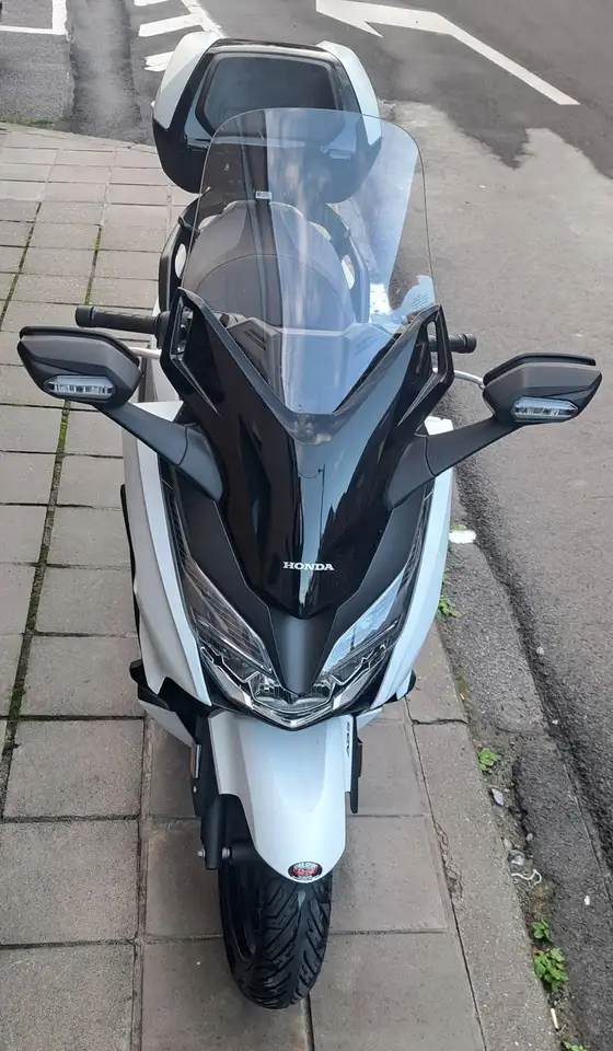 Honda Forza 125