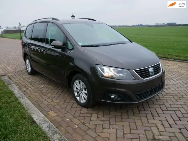 SEAT Alhambra 2.0 TDI EXECUTIVE 6-GEAR 7-PERS CLIMA PANO ** 1049