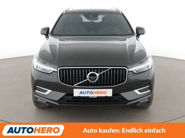 Volvo XC60 view 9