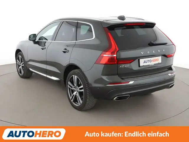 Volvo XC60 view 4