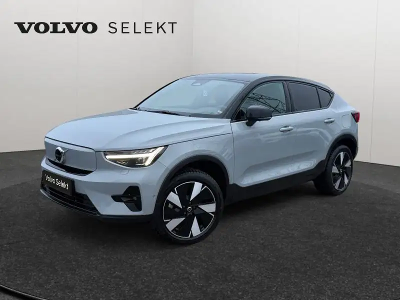 VOLVO C40