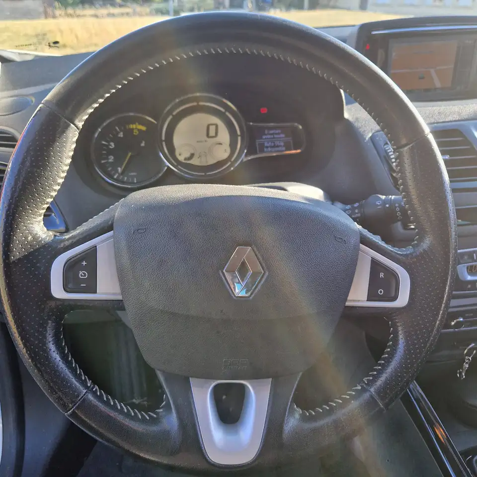 Renault Megane Coupé — photo 9