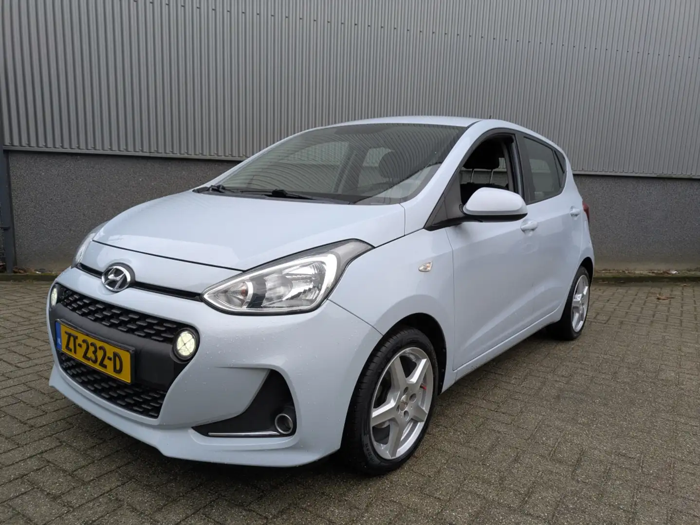 Hyundai i10 1.0i 66pk Comfort | Navigatie | Cruise Control | P Bleu - 2