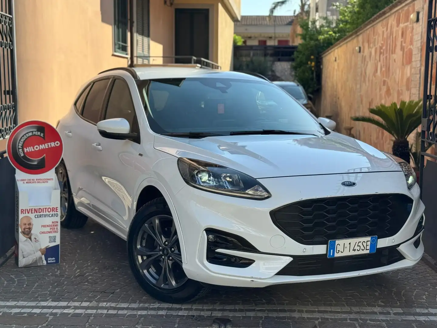 Ford Kuga 1.5 EcoBlue 120 CV aut. 2WD ST-Line Blanco - 1