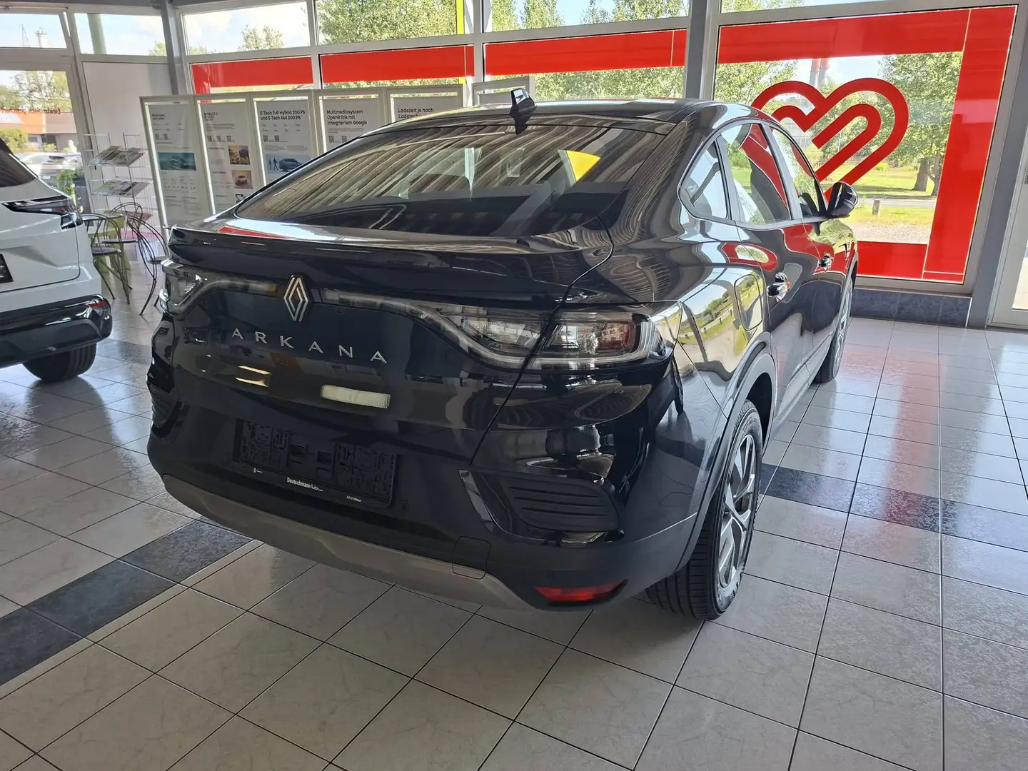 Renault Arkana Arkana Mild Hybrid 140 EDC Evolution Aut. Evolution Schwarz - 1