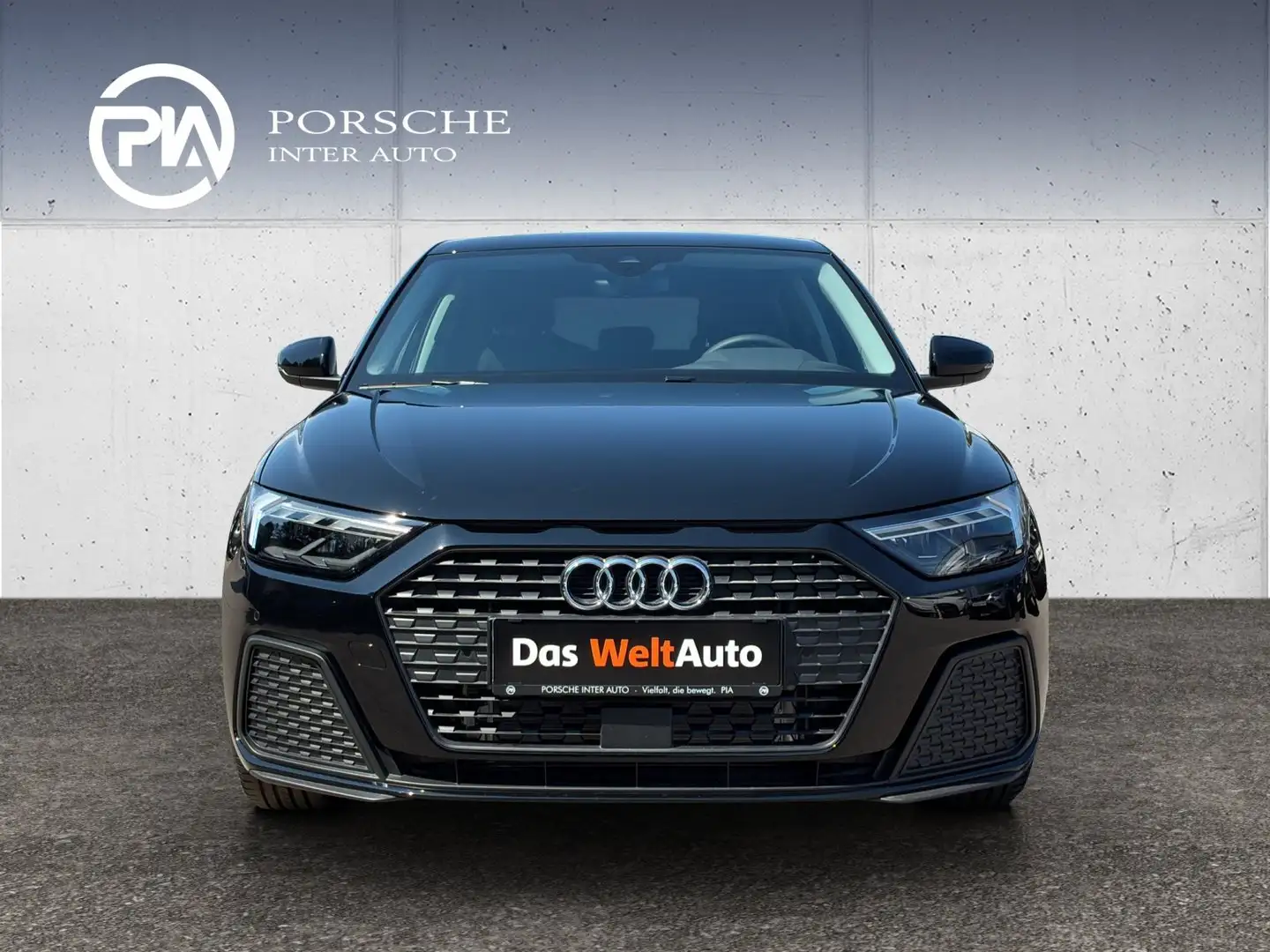 Audi A1 25 TFSI intense Schwarz - 2
