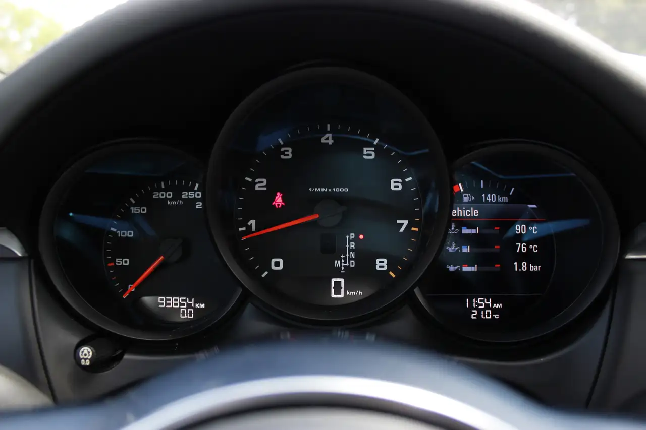 Porsche Macan снимка Porsche Macan