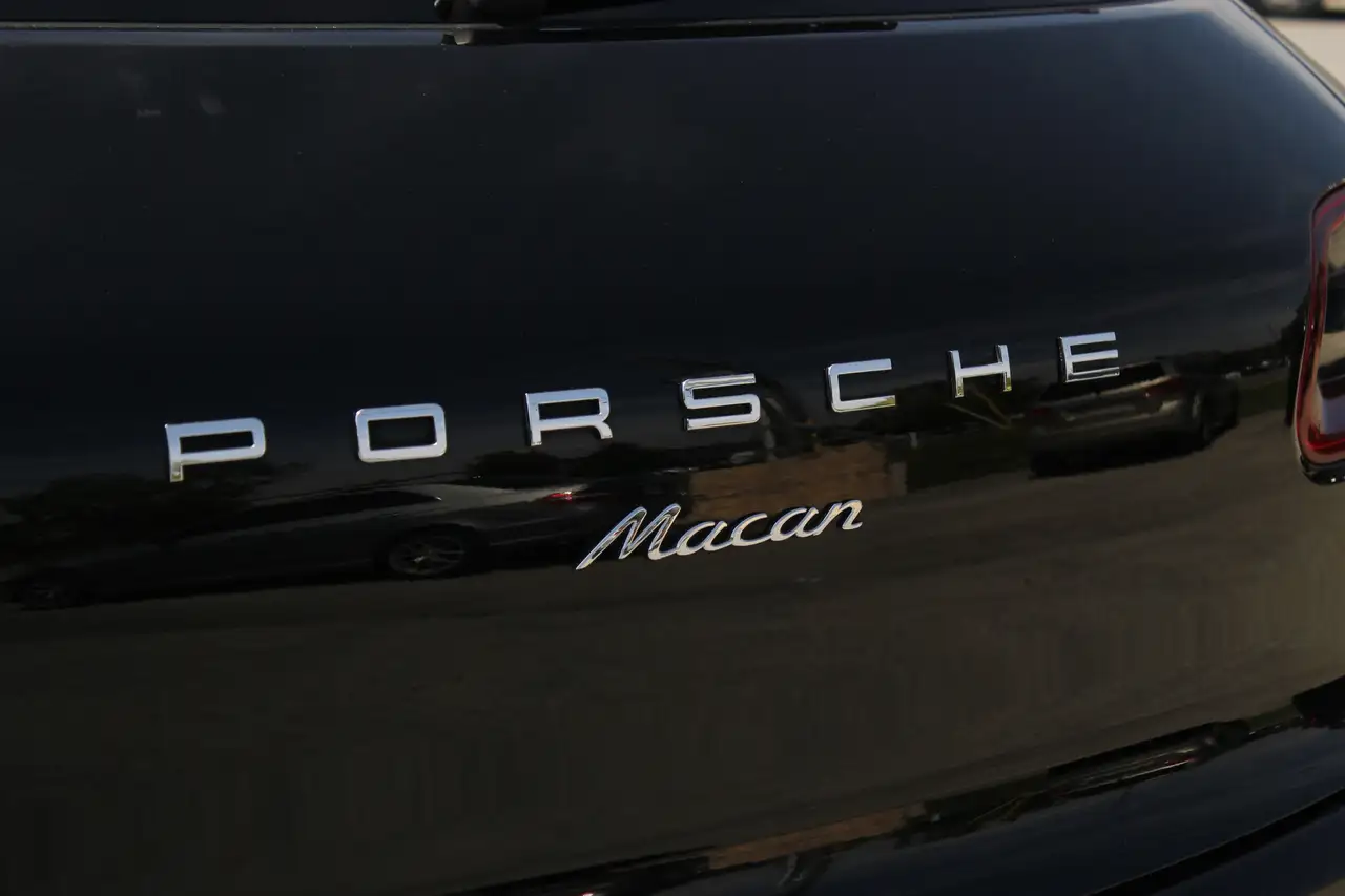 Porsche Macan снимка Porsche Macan