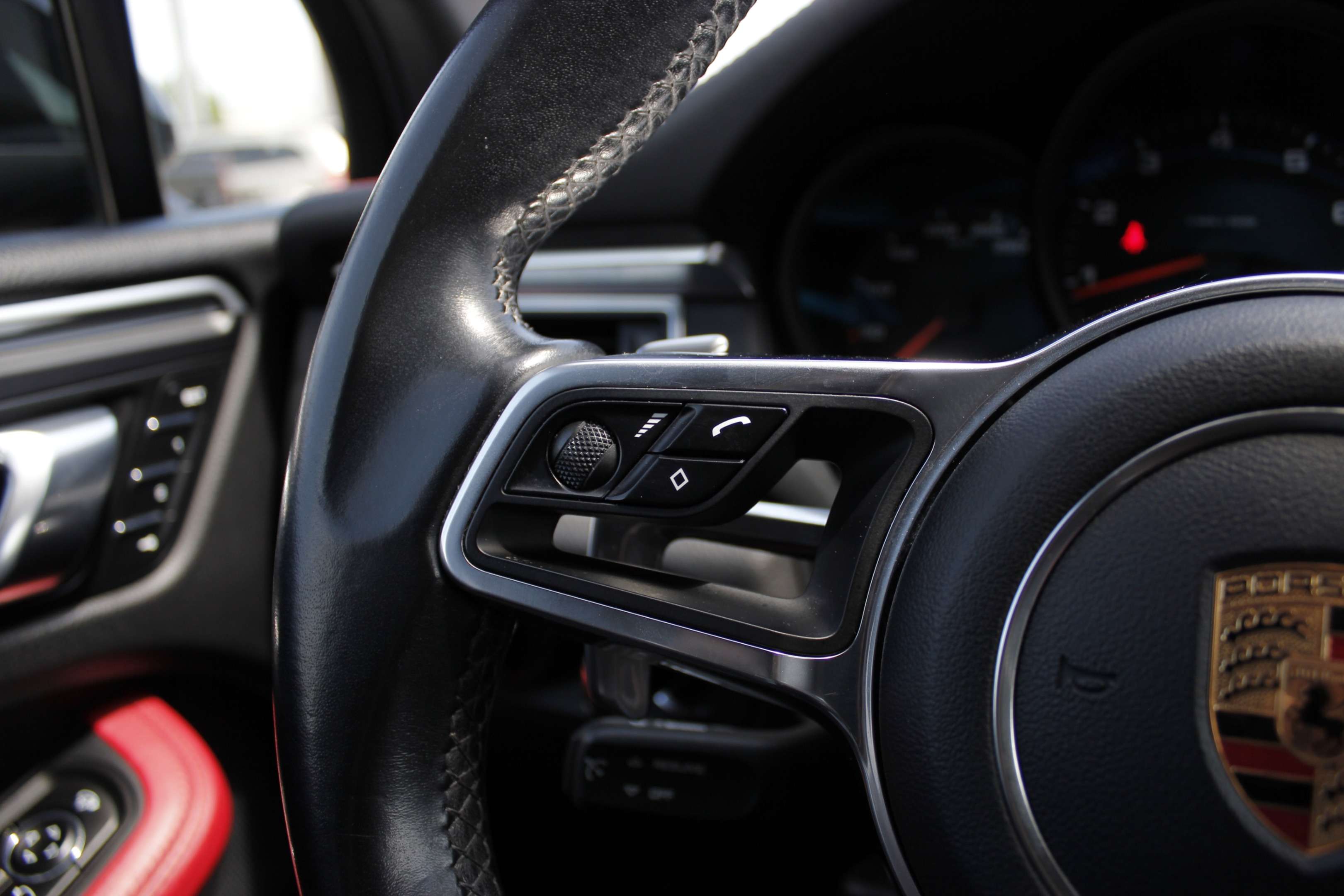 2018 Porsche Macan NO ACCIDENT|RED LEATHER|HEATED SEATS|V4 TURBO|PANO thumb 49