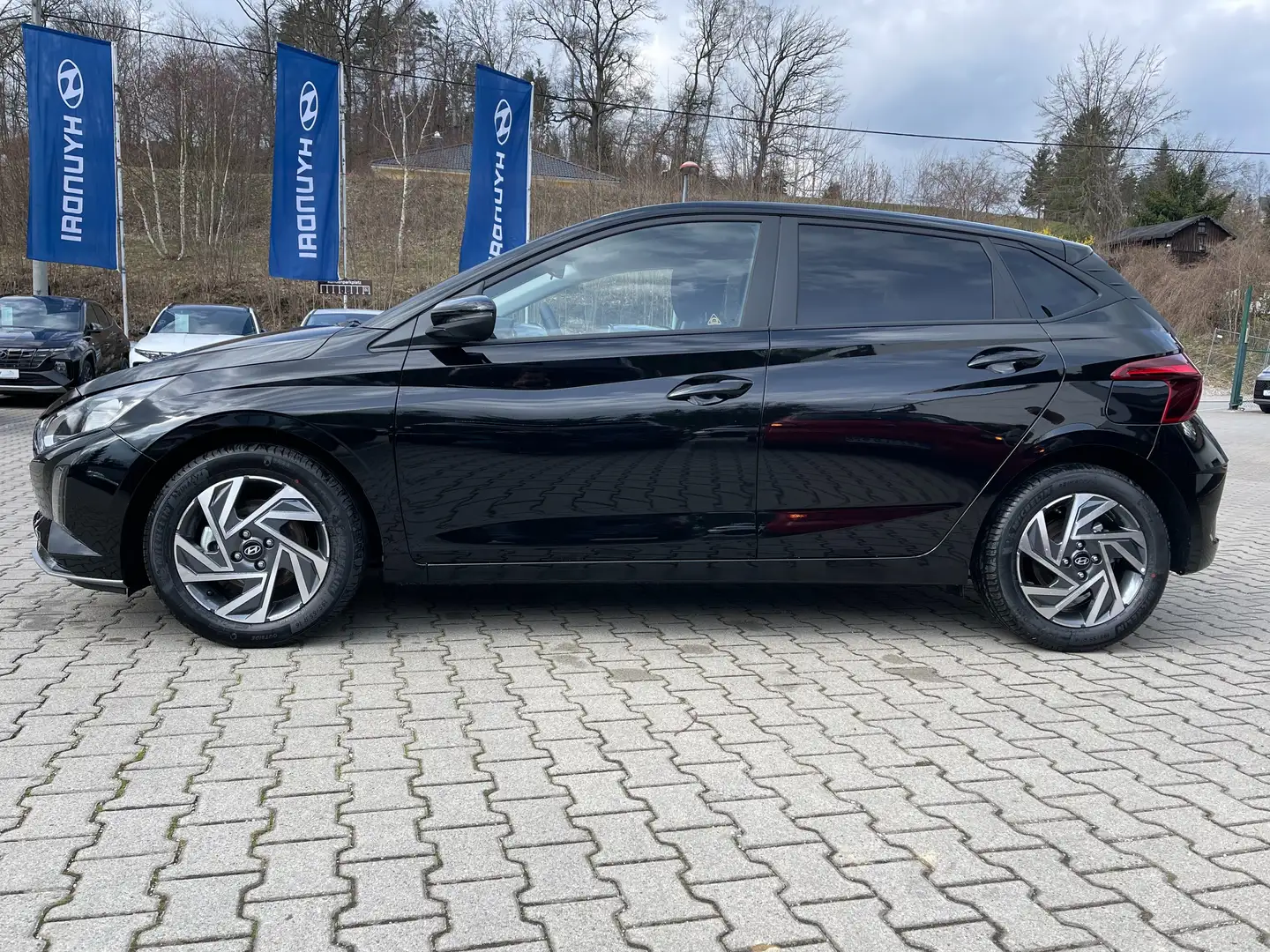 Hyundai i20 1.0 T-GDI Edition+ TOP Preis!!! Schwarz - 1