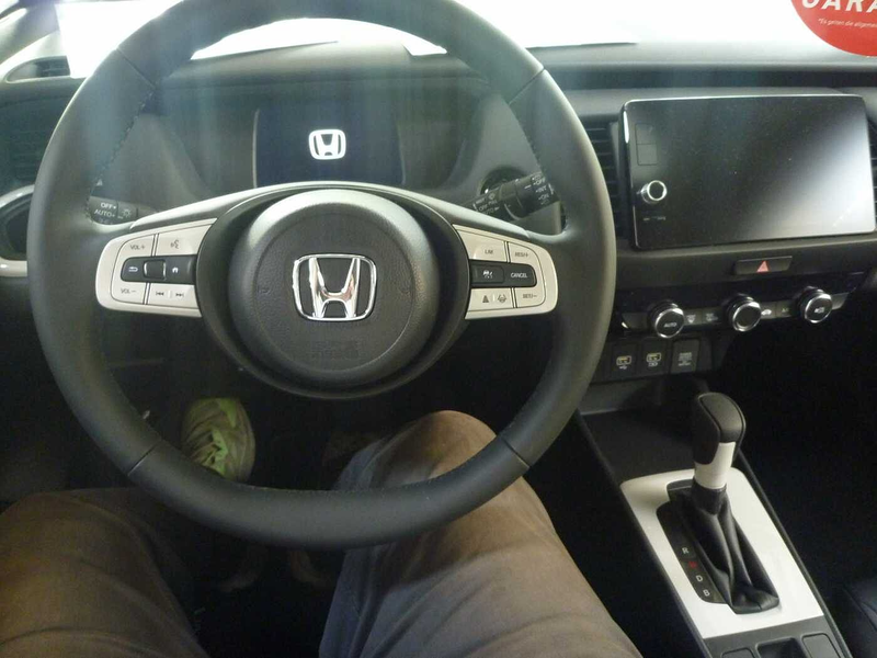 Honda Jazz Hybrid e:HEV 1.5 i-MMD Elegance +Style — photo 10