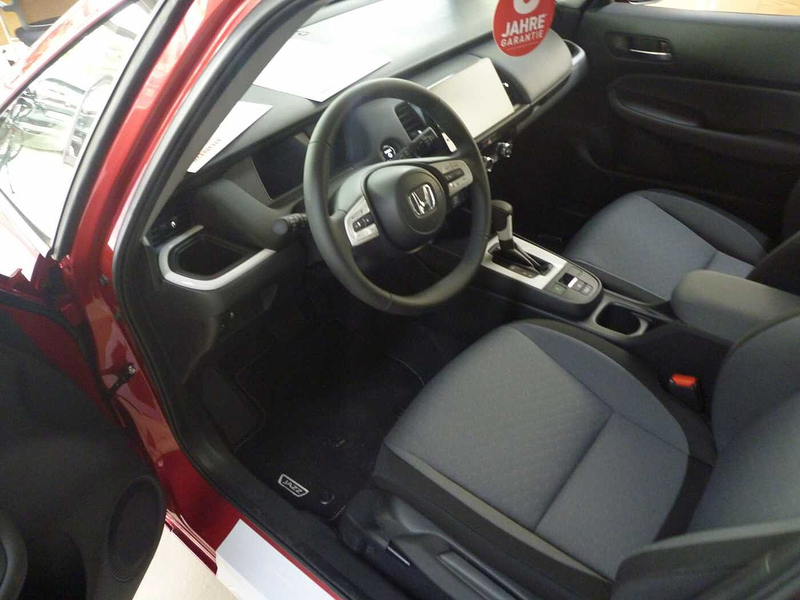 Honda Jazz Hybrid e:HEV 1.5 i-MMD Elegance +Style — photo 8