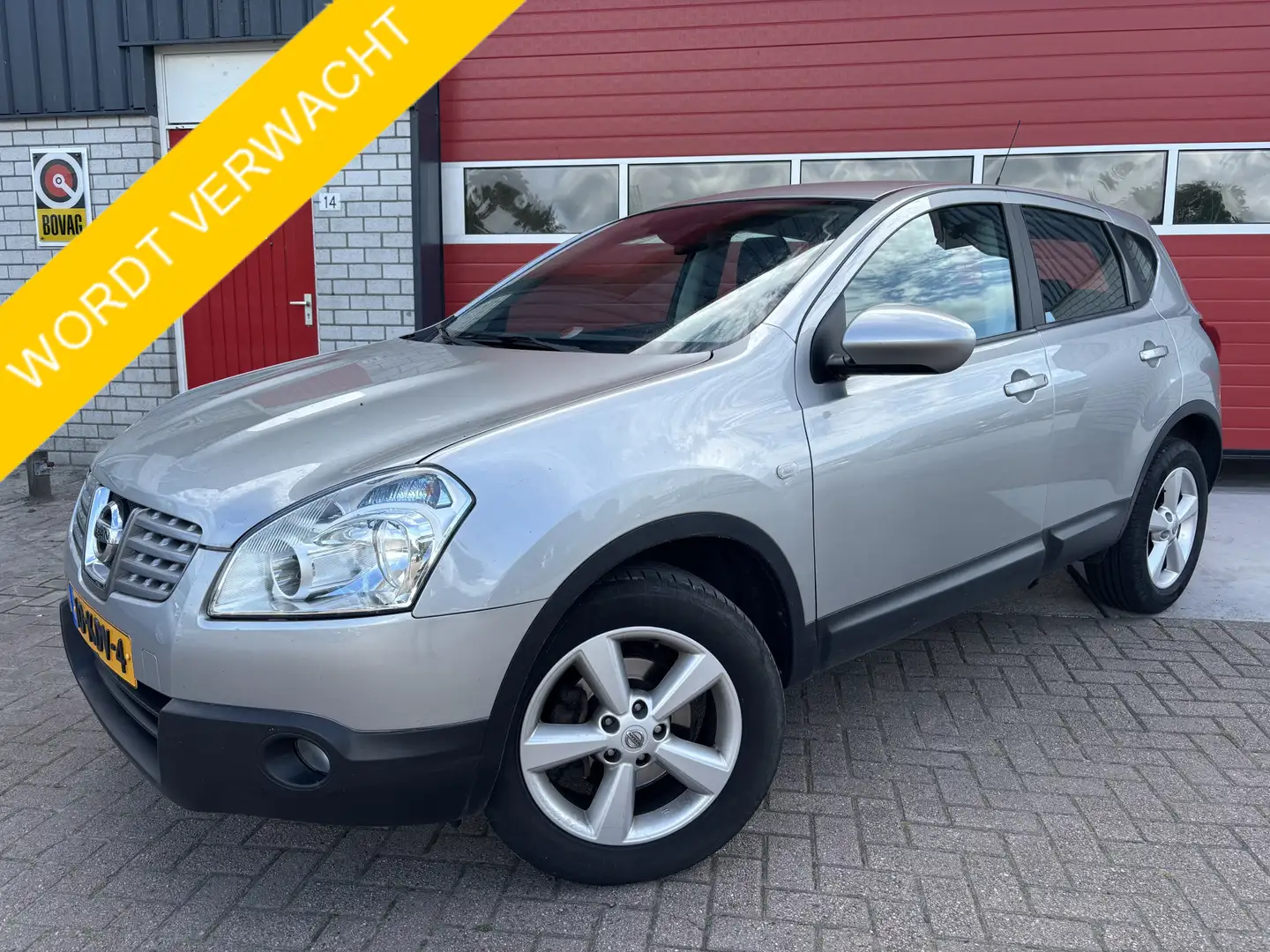Nissan Qashqai 1.6 Acenta TREKHAAK / CLIMA / PDC / BLUETOOTH / CR Grijs - 1