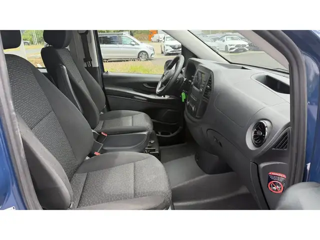 Mercedes-Benz Vito view 12