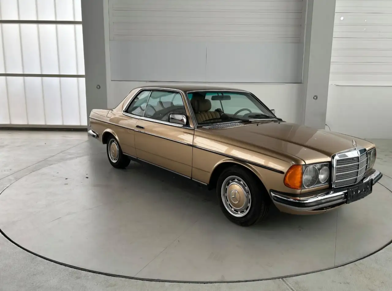 Mercedes-Benz CE 280 W123 Coupe, foto 7