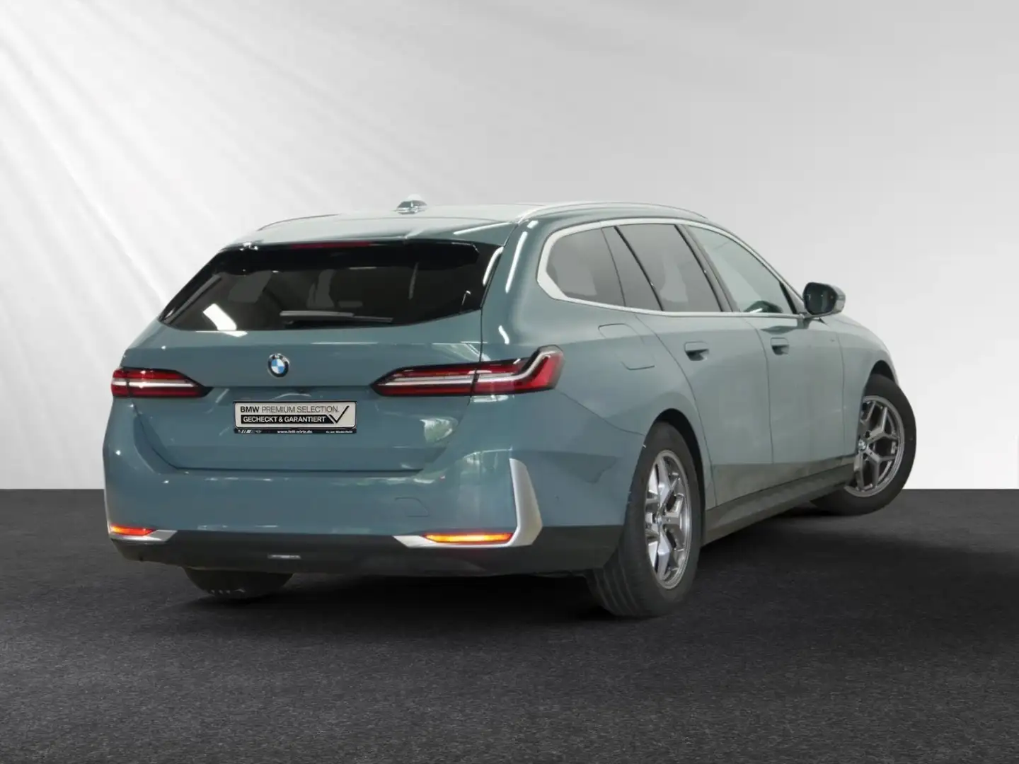 BMW 540 d xDrive Touring Pano|Bowers&Wilkins|DAProf. Vert - 2